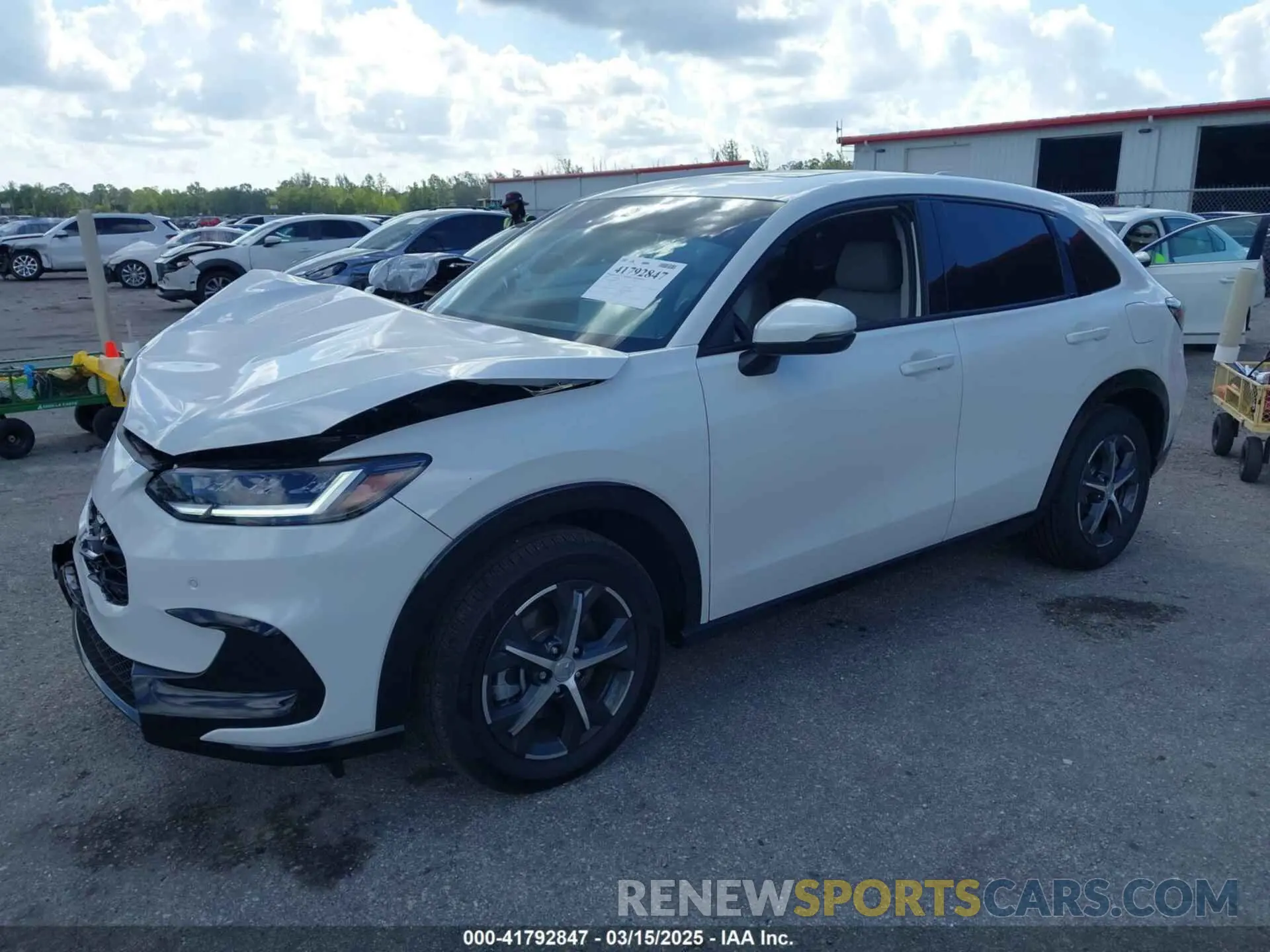 2 Photograph of a damaged car 3CZRZ1H72SM730037 HONDA HR-V 2025