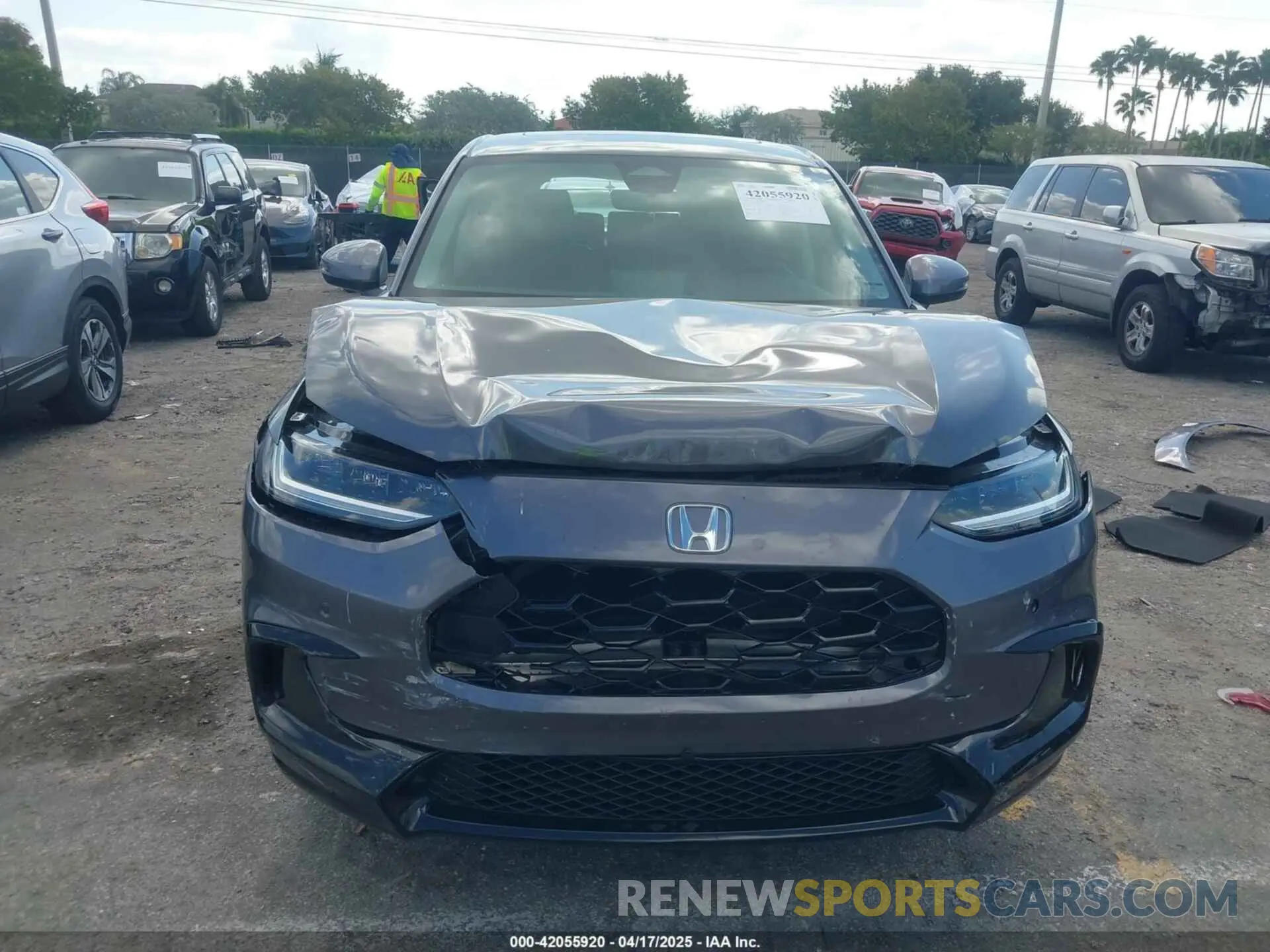 13 Photograph of a damaged car 3CZRZ1H72SM733956 HONDA HR-V 2025