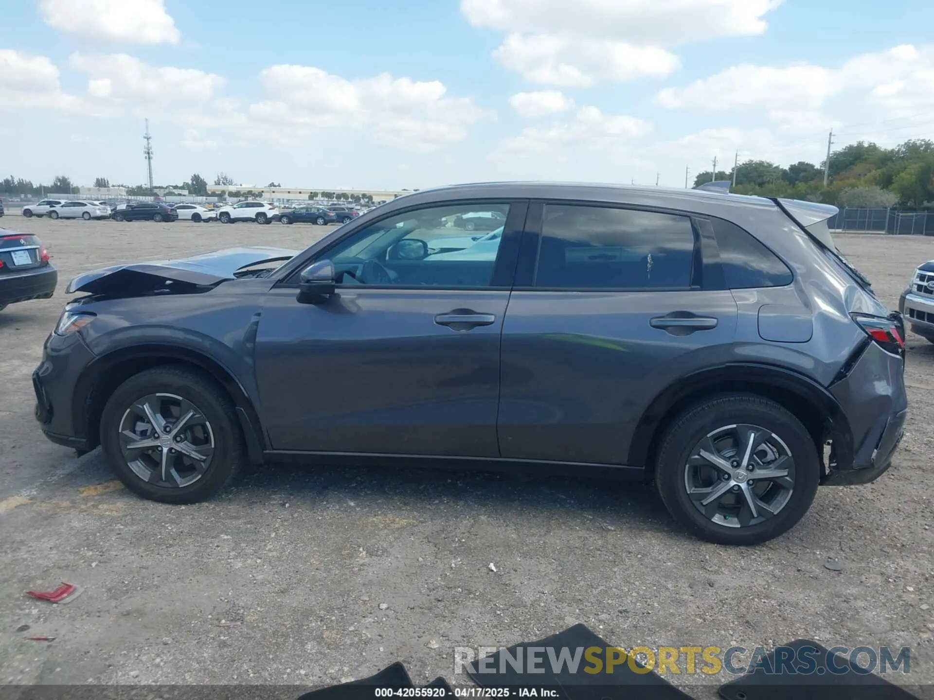 15 Photograph of a damaged car 3CZRZ1H72SM733956 HONDA HR-V 2025