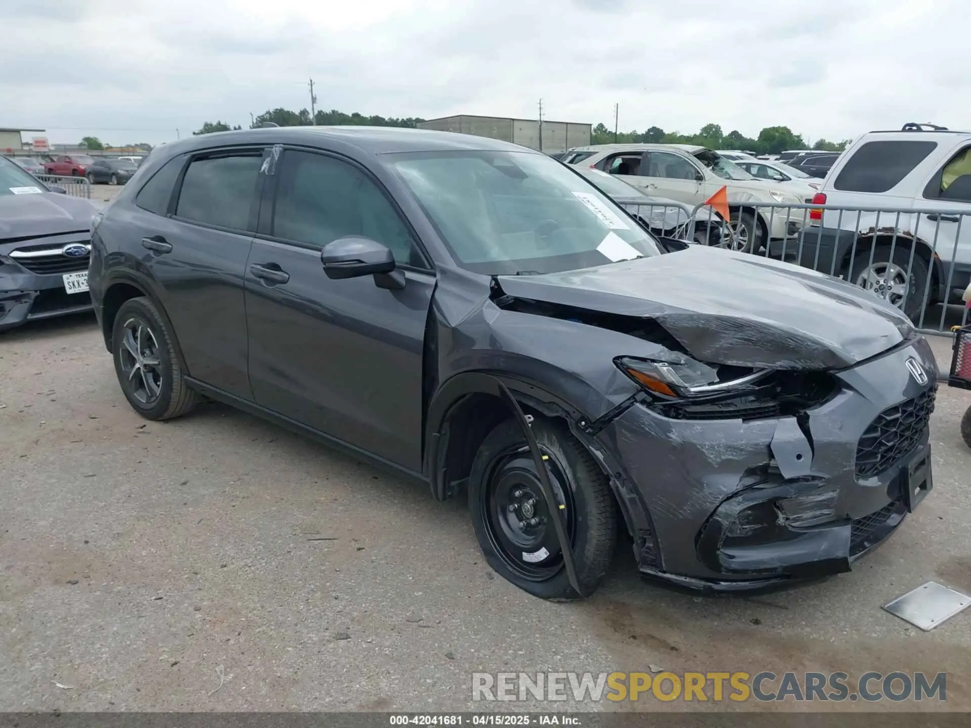 1 Photograph of a damaged car 3CZRZ1H73SM707091 HONDA HR-V 2025