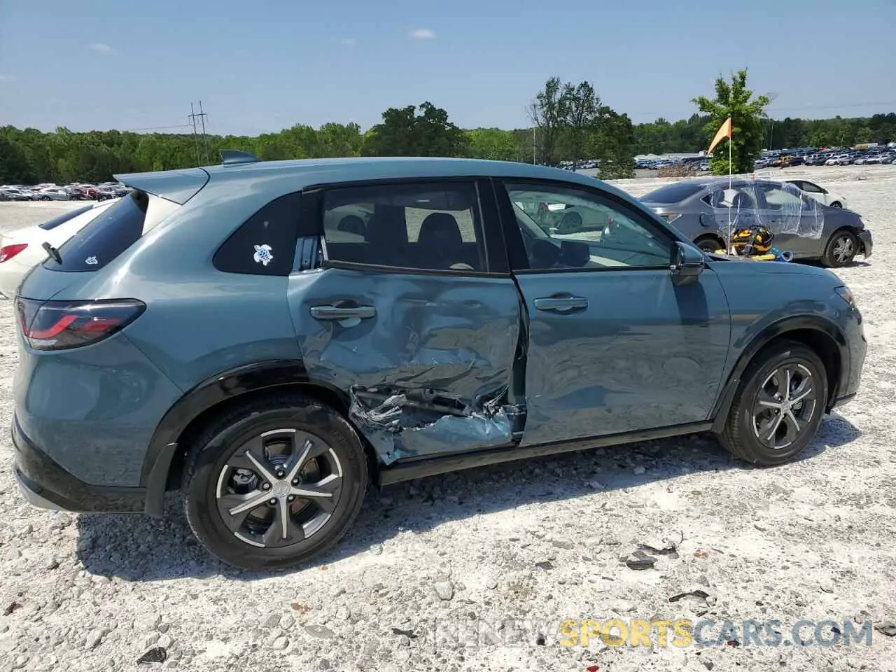 3 Photograph of a damaged car 3CZRZ1H73SM746134 HONDA HR-V 2025