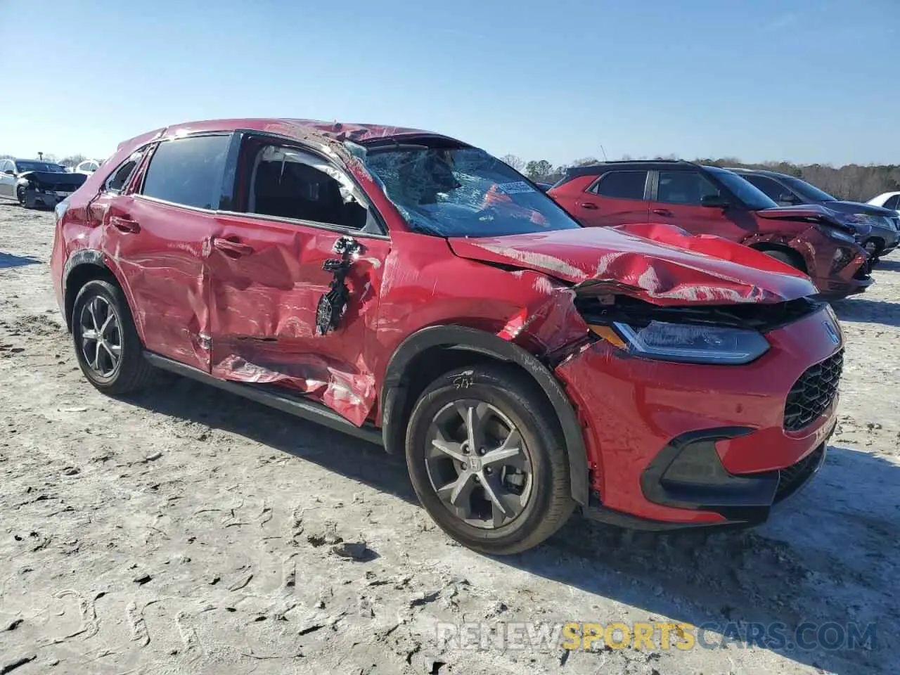 4 Photograph of a damaged car 3CZRZ1H74SM704880 HONDA HR-V 2025