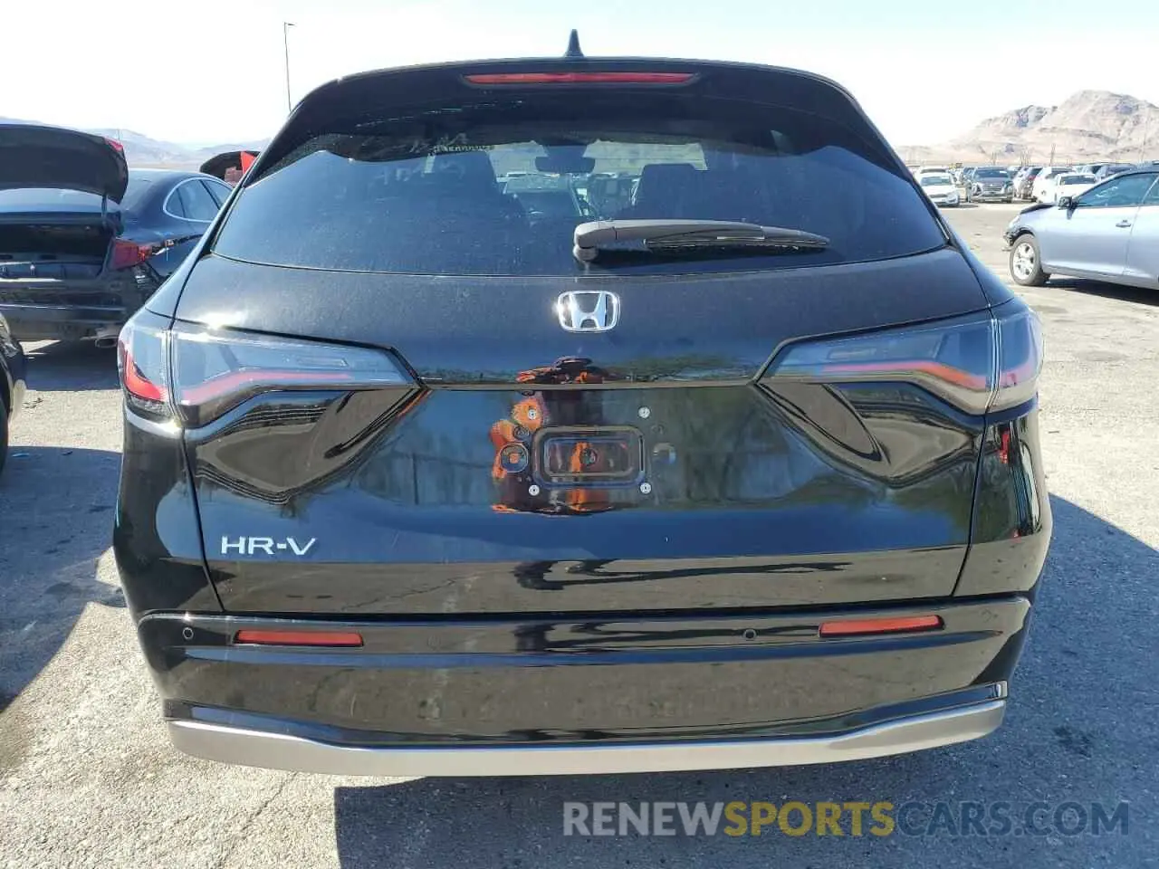 6 Photograph of a damaged car 3CZRZ1H74SM734932 HONDA HR-V 2025