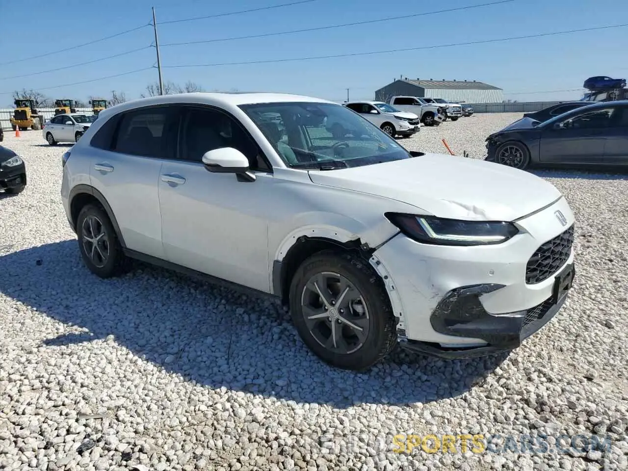4 Photograph of a damaged car 3CZRZ1H77SM730034 HONDA HR-V 2025