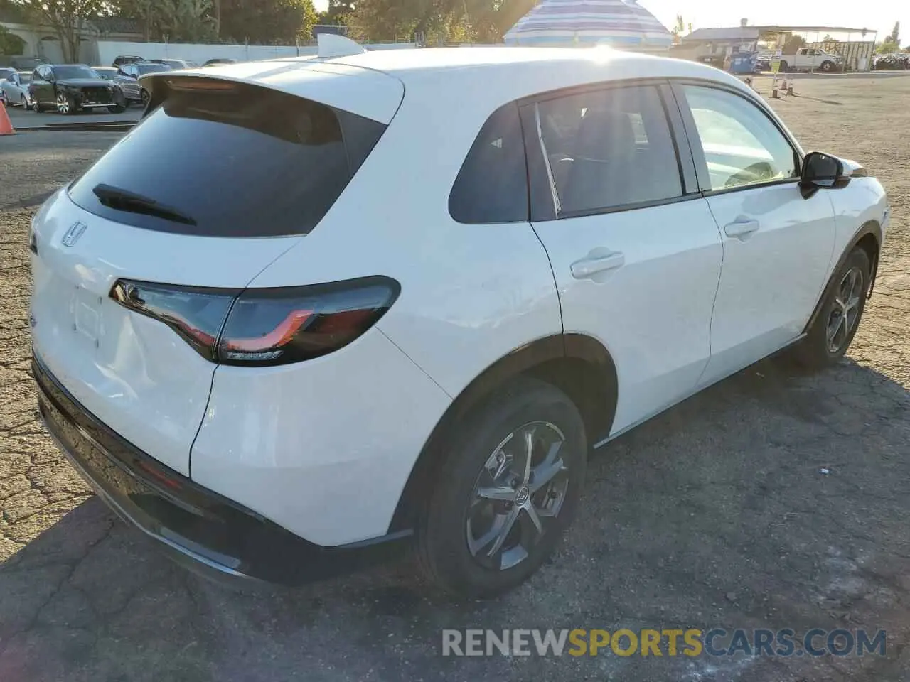 3 Photograph of a damaged car 3CZRZ1H78SM708933 HONDA HR-V 2025
