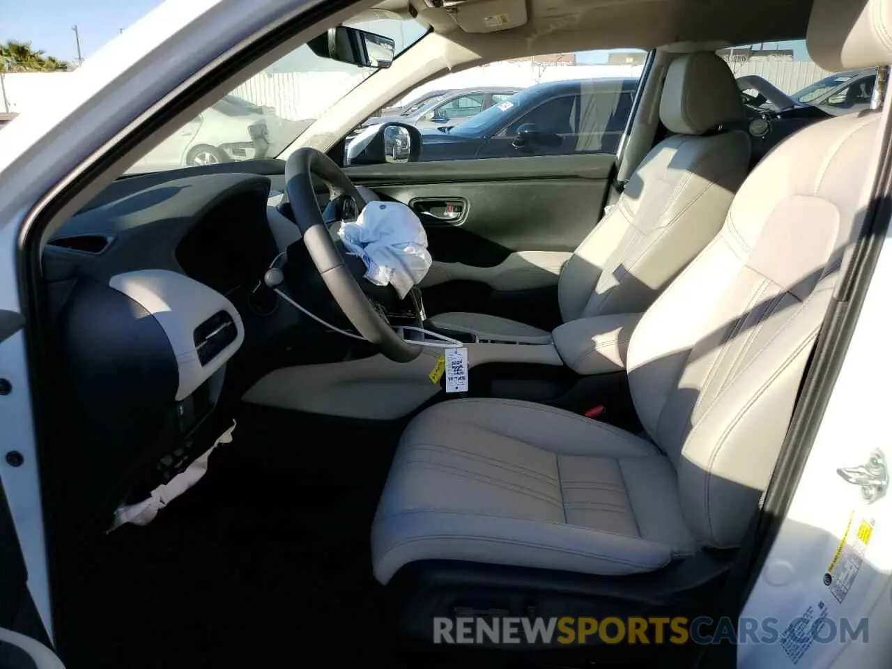7 Photograph of a damaged car 3CZRZ1H78SM708933 HONDA HR-V 2025
