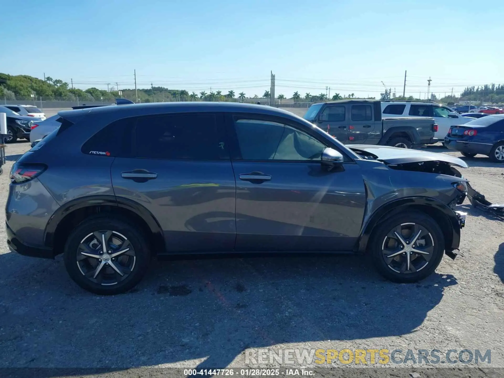 14 Photograph of a damaged car 3CZRZ1H78SM731502 HONDA HR-V 2025