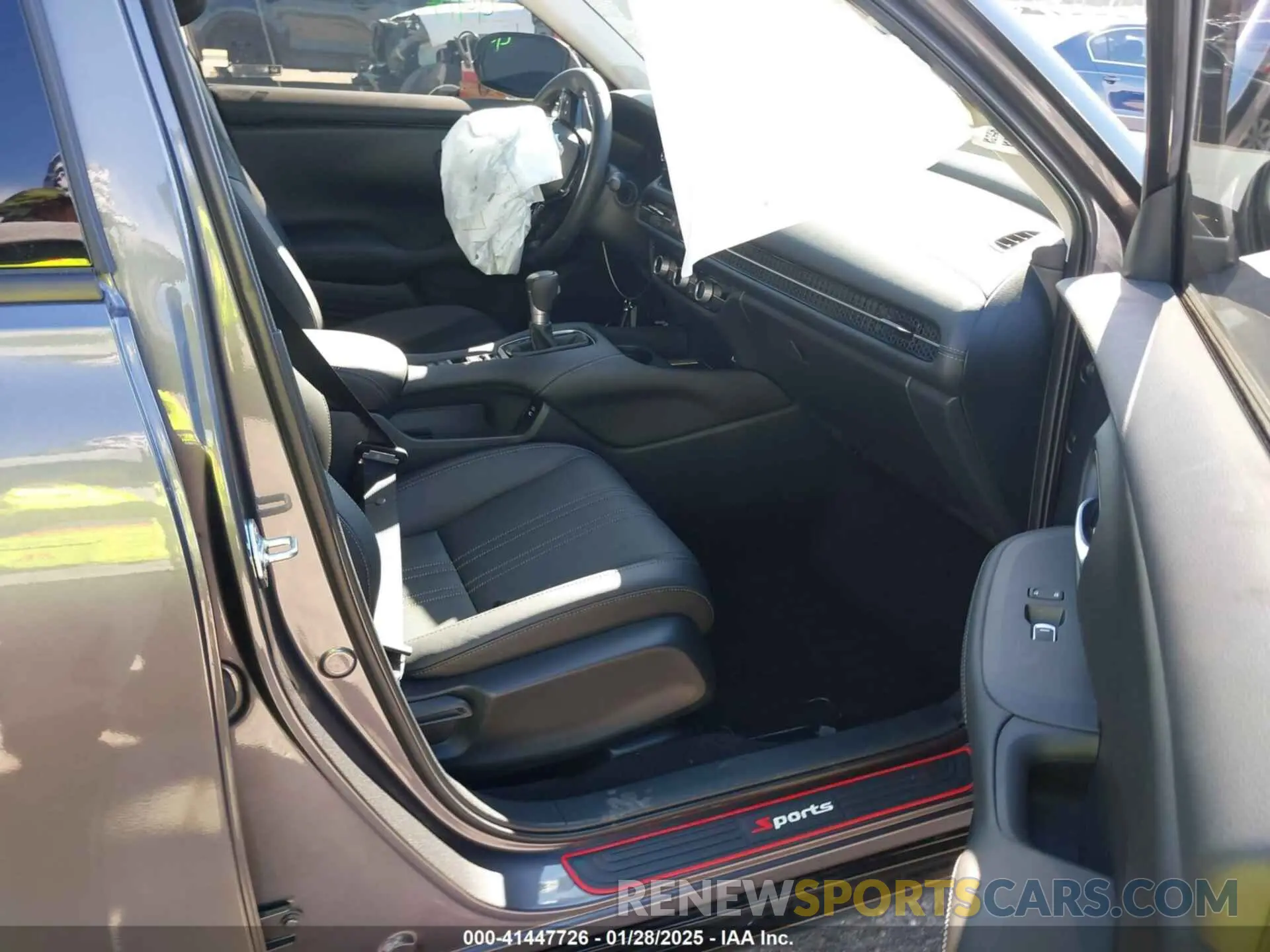 5 Photograph of a damaged car 3CZRZ1H78SM731502 HONDA HR-V 2025