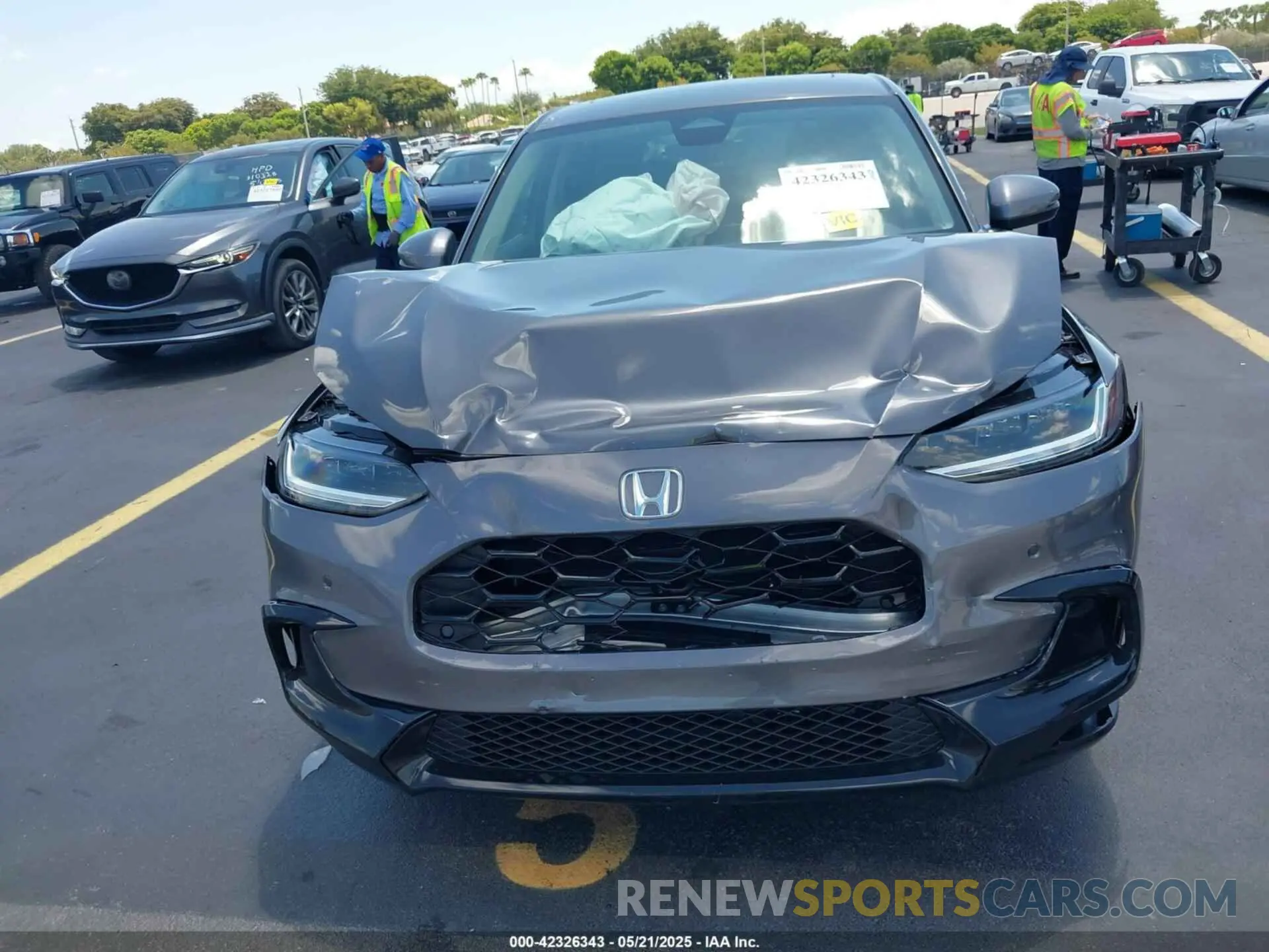6 Photograph of a damaged car 3CZRZ1H79SM742508 HONDA HR-V 2025