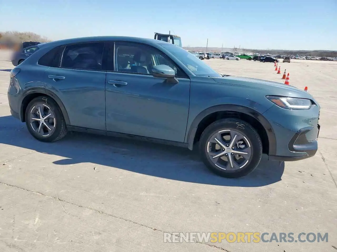 4 Photograph of a damaged car 3CZRZ1H7XSM703894 HONDA HR-V 2025