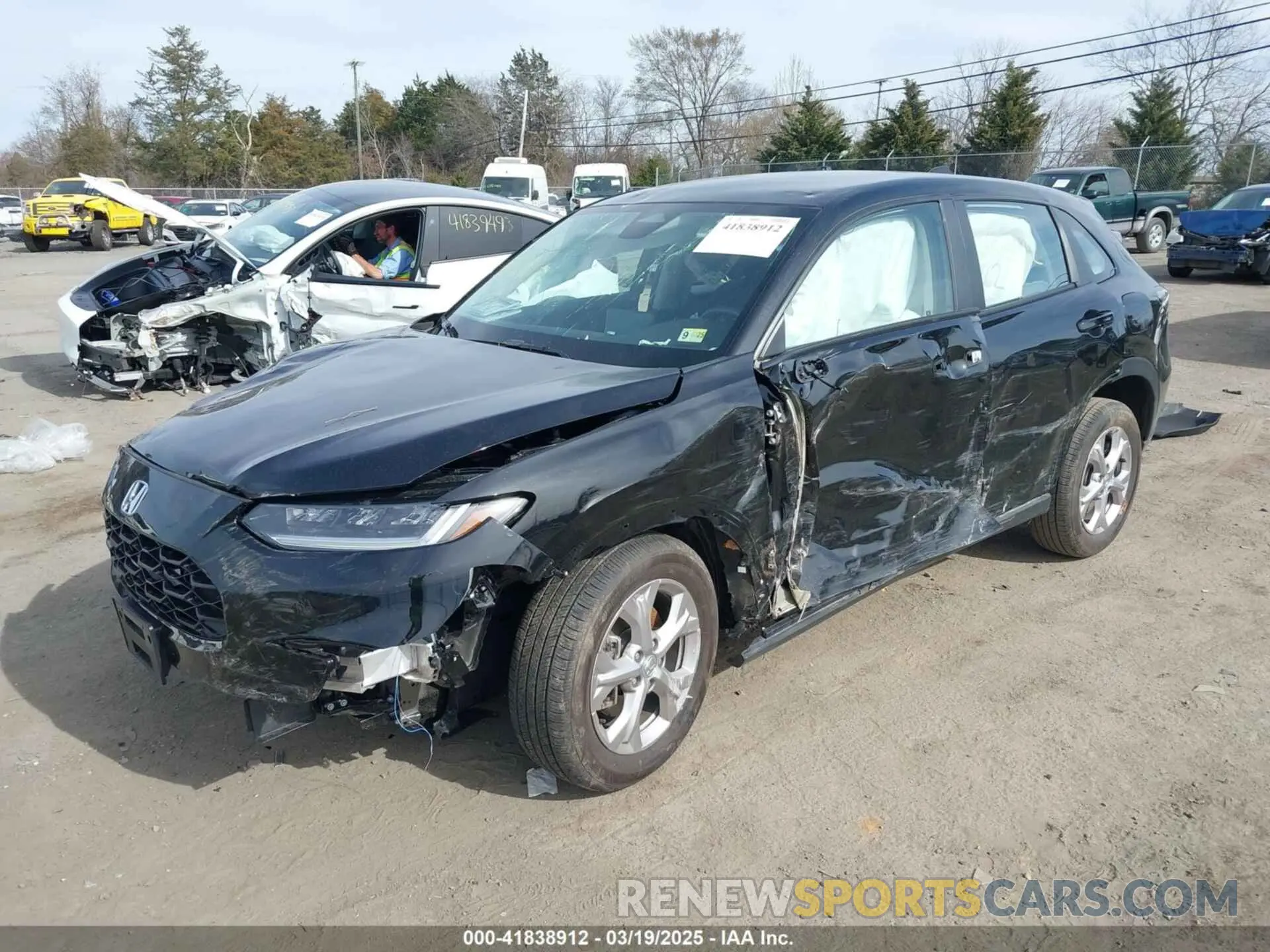 2 Photograph of a damaged car 3CZRZ2H31SM722594 HONDA HR-V 2025