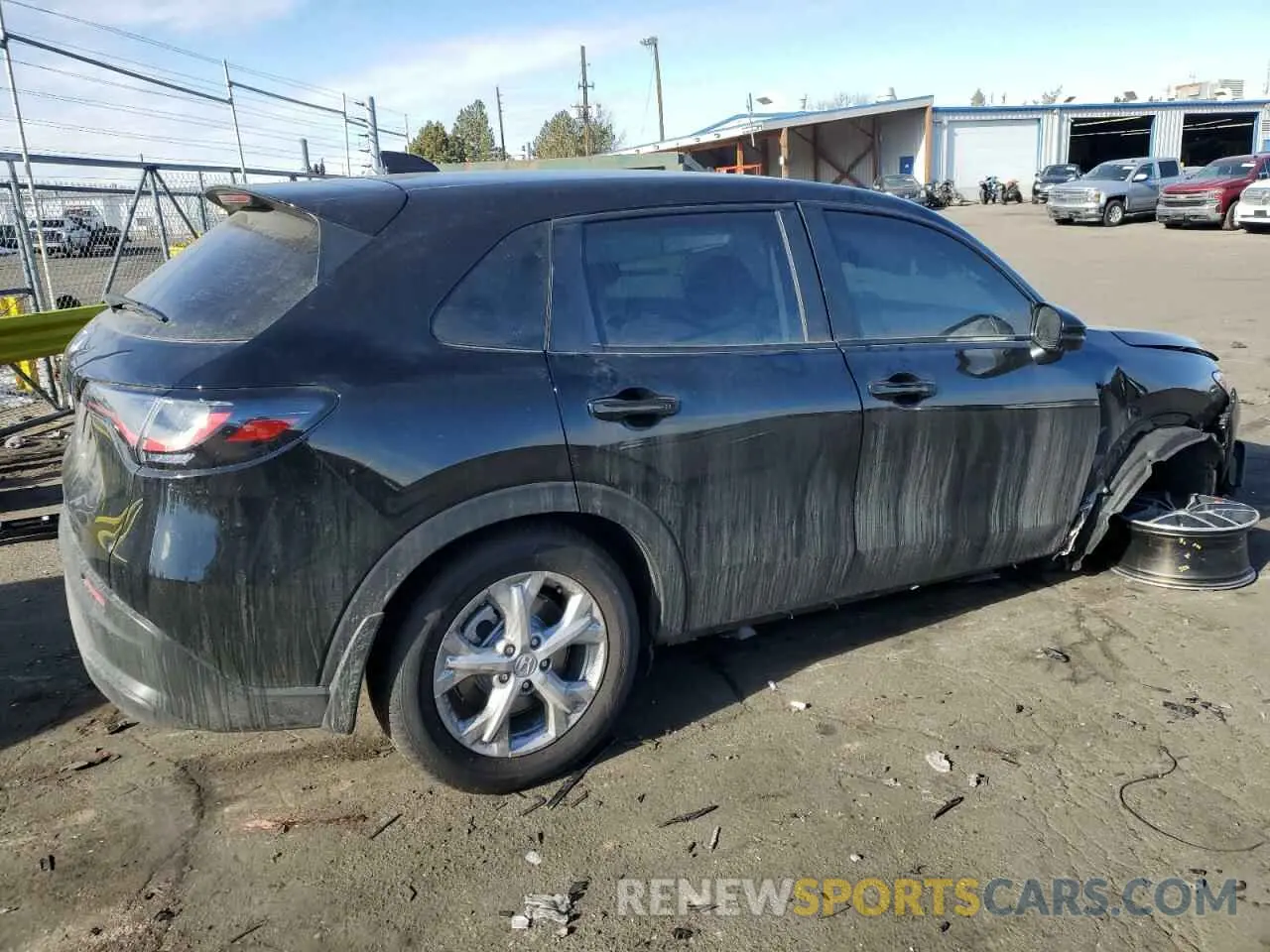 3 Photograph of a damaged car 3CZRZ2H32SM735340 HONDA HR-V 2025