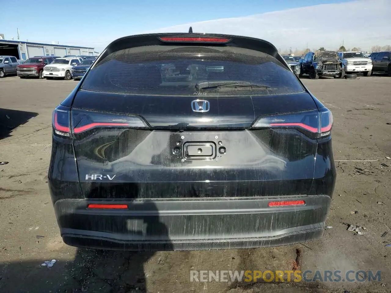 6 Photograph of a damaged car 3CZRZ2H32SM735340 HONDA HR-V 2025