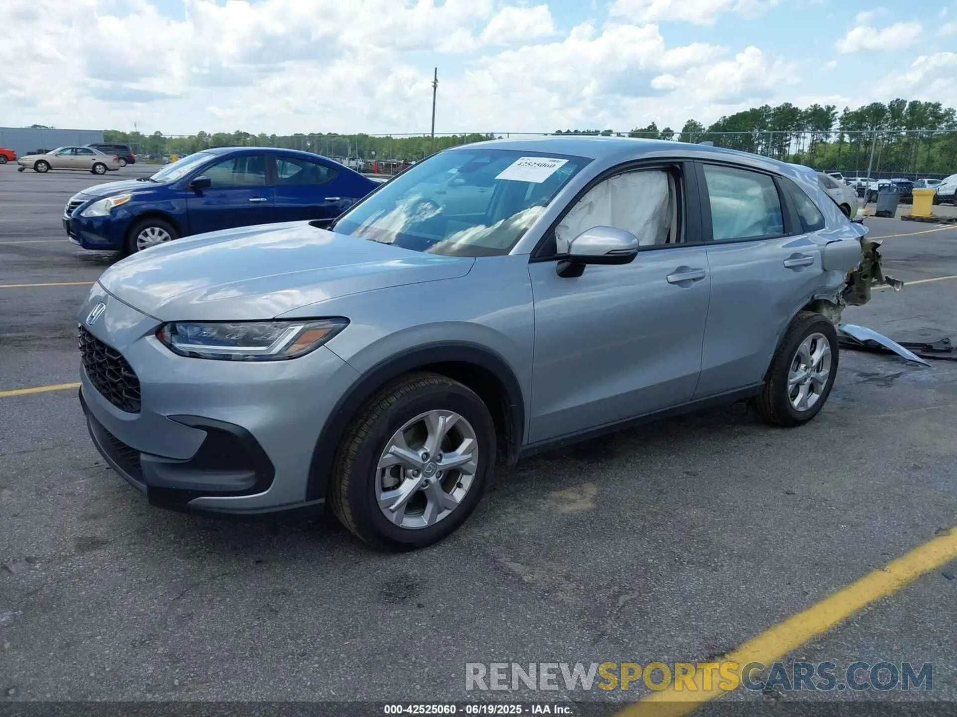 2 Photograph of a damaged car 3CZRZ2H34SM706406 HONDA HR-V 2025