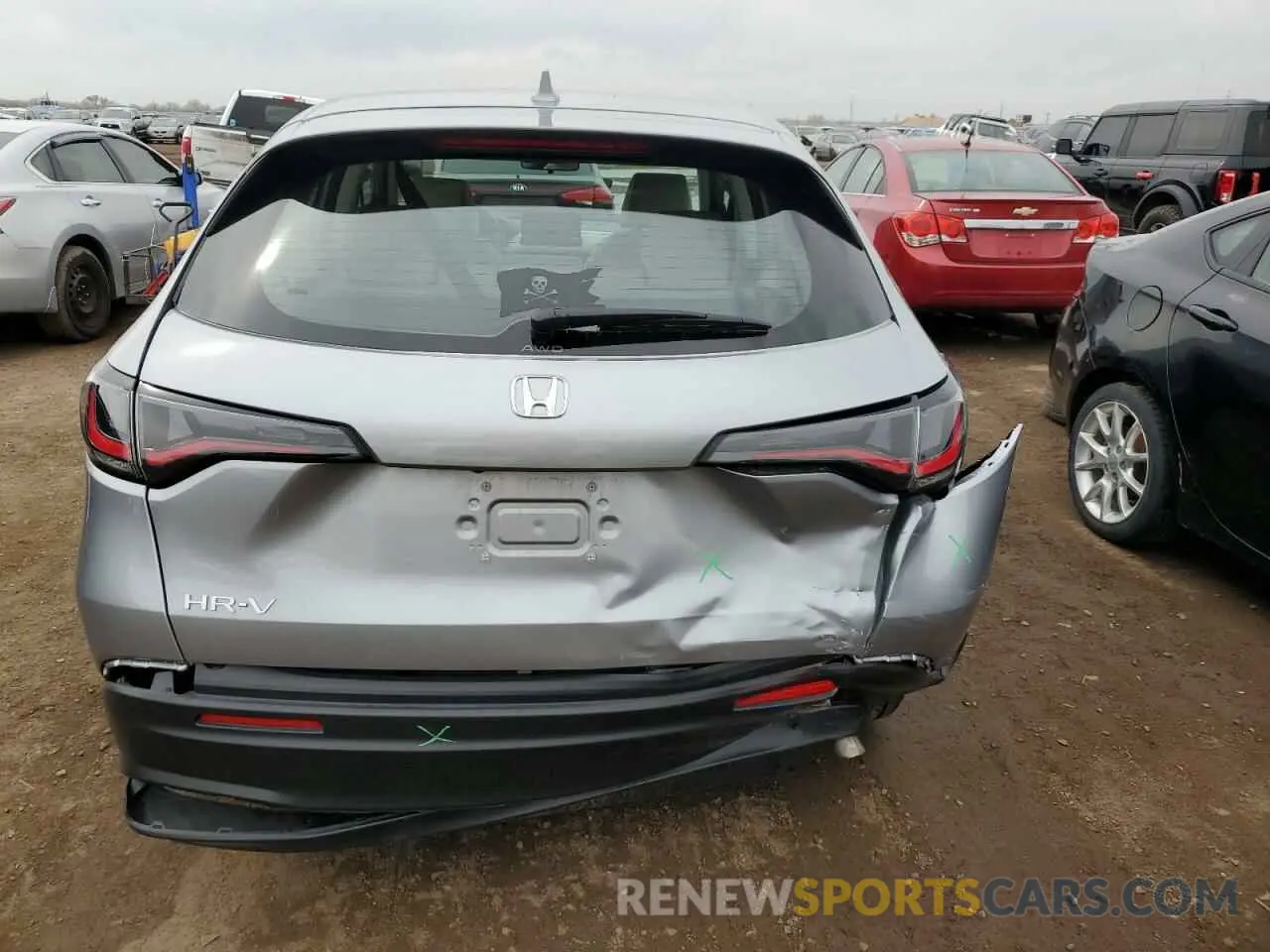 6 Photograph of a damaged car 3CZRZ2H34SM727062 HONDA HR-V 2025