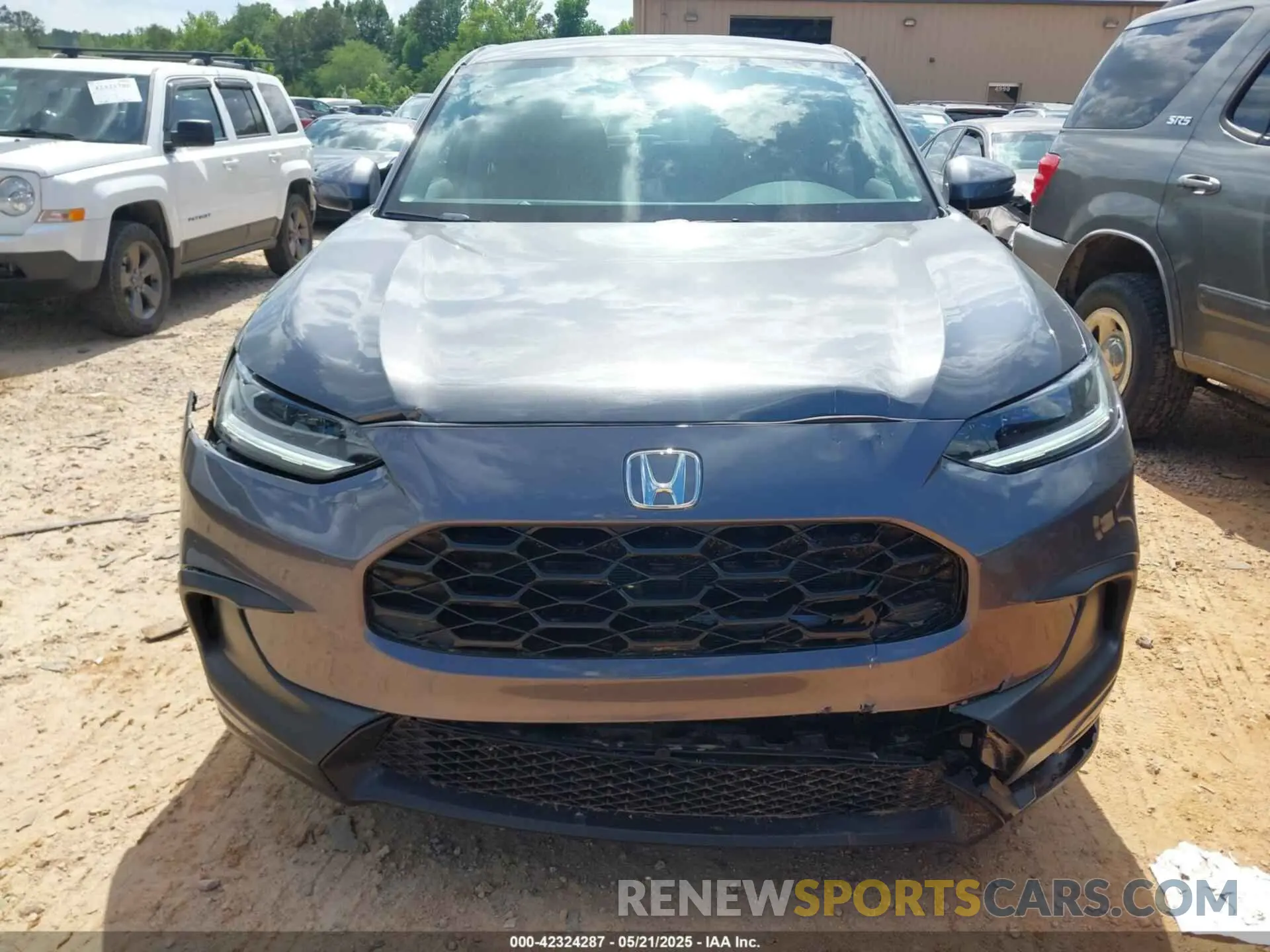 12 Photograph of a damaged car 3CZRZ2H37SM759956 HONDA HR-V 2025