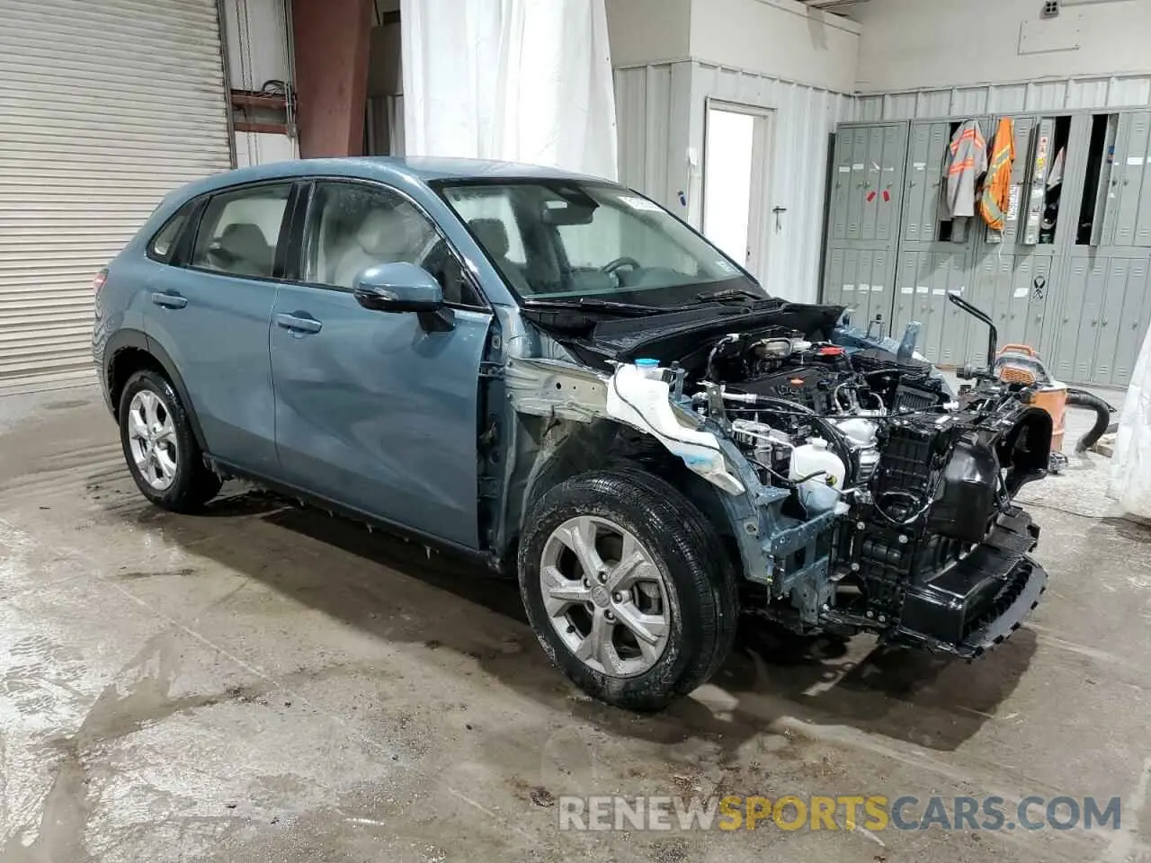4 Photograph of a damaged car 3CZRZ2H38SM721121 HONDA HR-V 2025