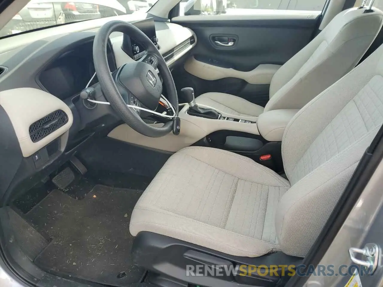 7 Photograph of a damaged car 3CZRZ2H38SM726139 HONDA HR-V 2025