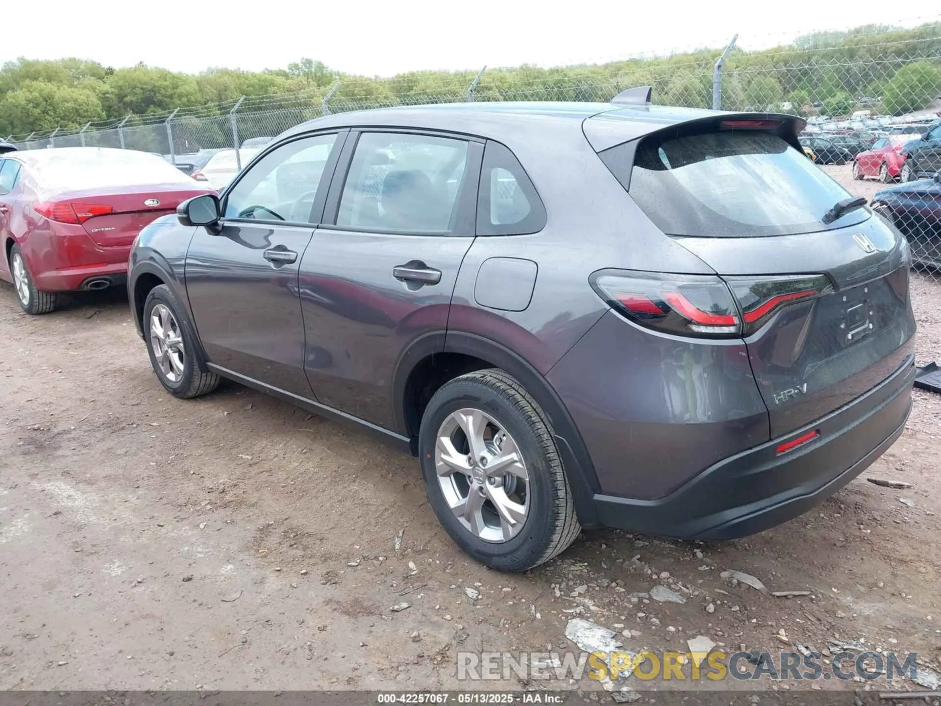 3 Photograph of a damaged car 3CZRZ2H39SM773258 HONDA HR-V 2025