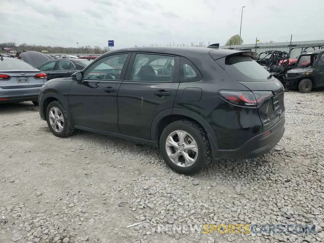 2 Photograph of a damaged car 3CZRZ2H3XSM703669 HONDA HR-V 2025