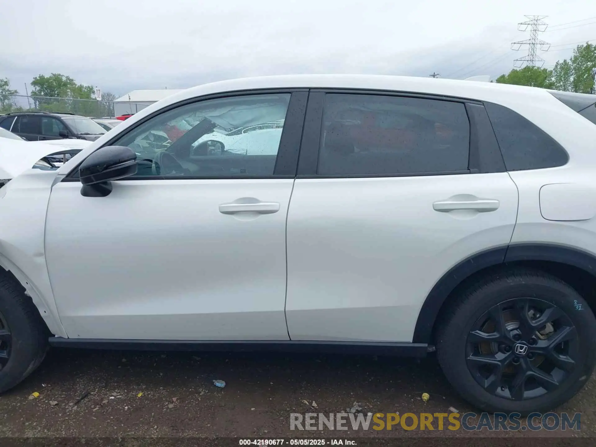 15 Photograph of a damaged car 3CZRZ2H51SM705554 HONDA HR-V 2025