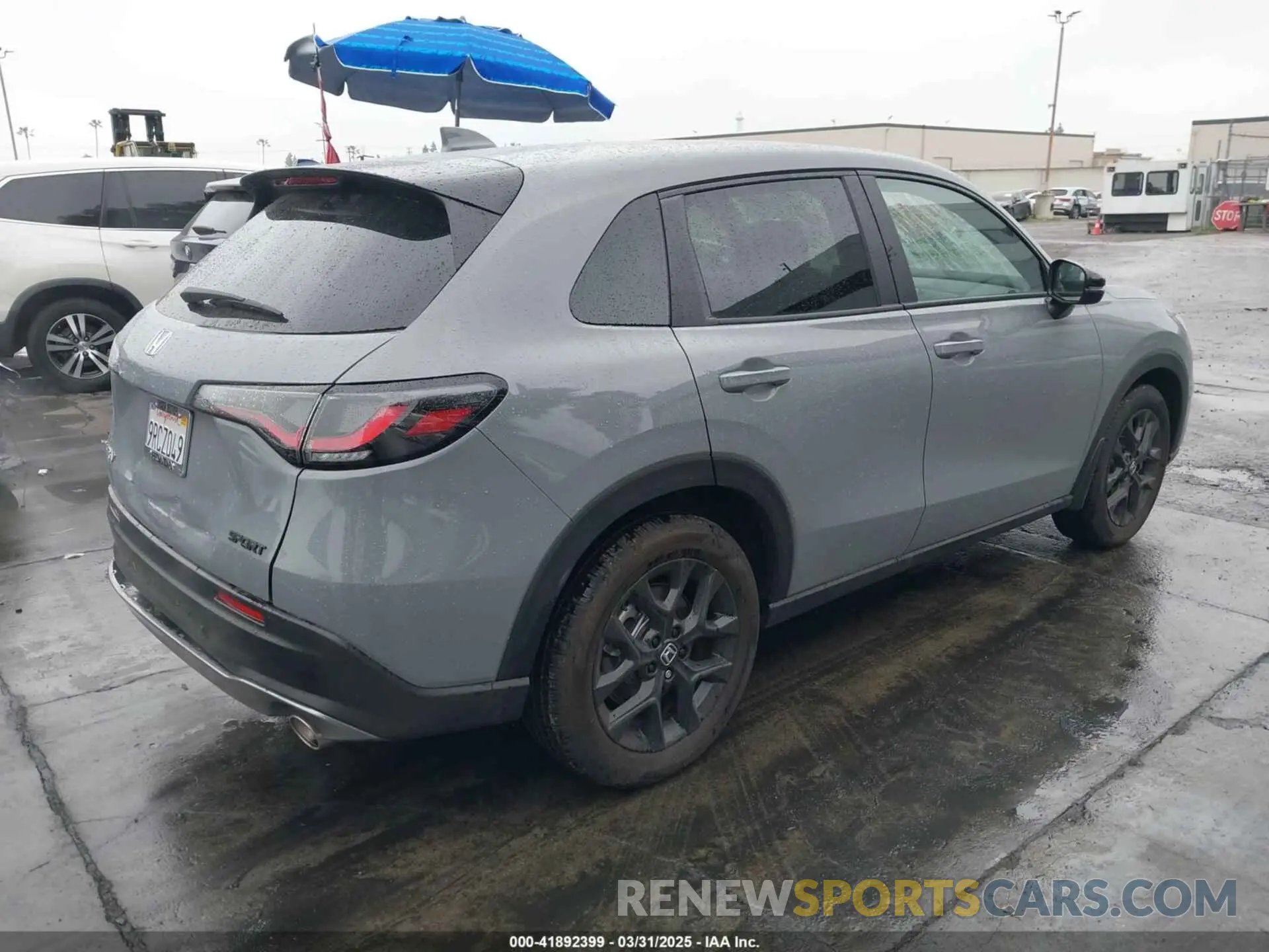 4 Photograph of a damaged car 3CZRZ2H51SM749201 HONDA HR-V 2025