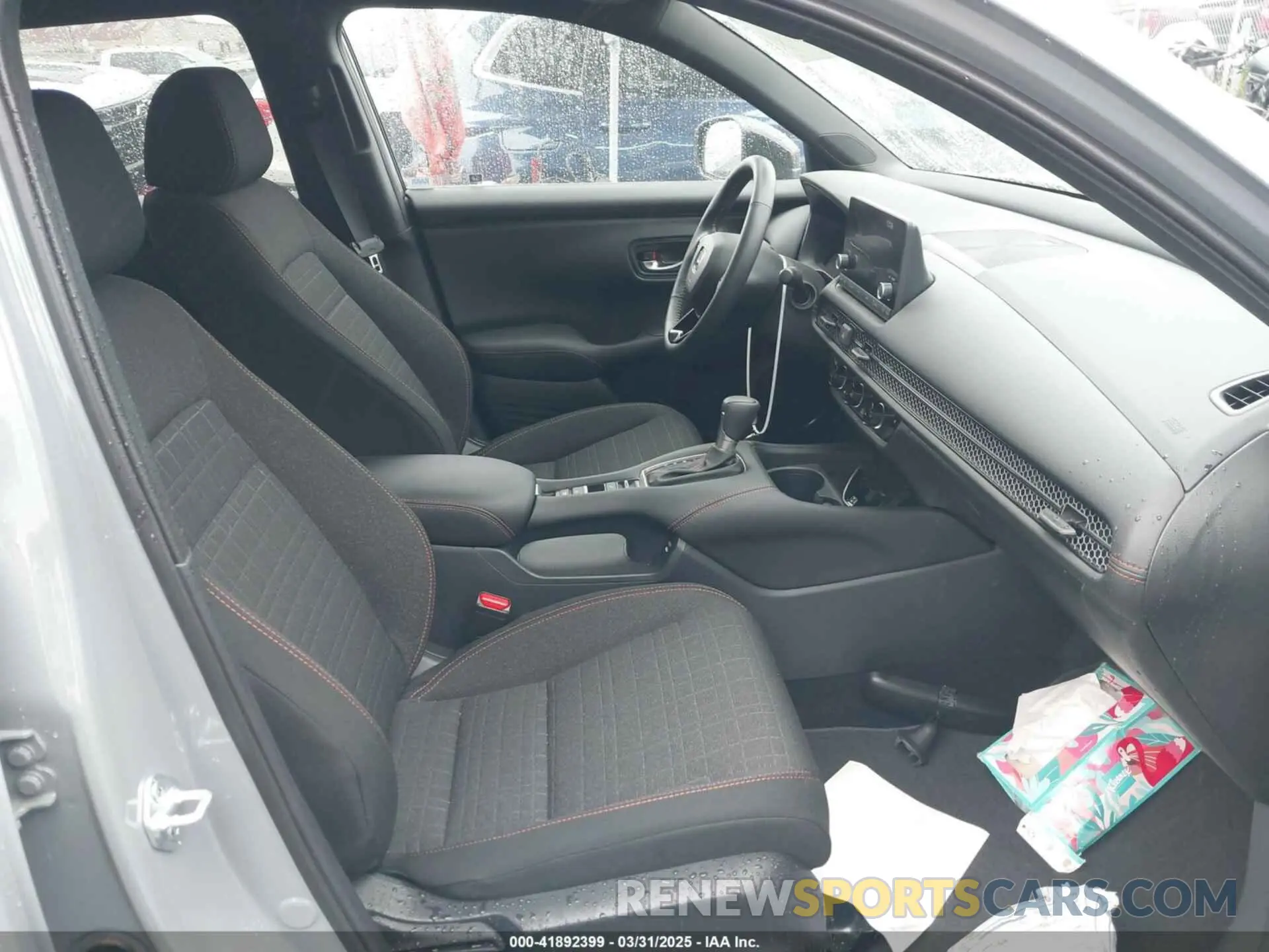 5 Photograph of a damaged car 3CZRZ2H51SM749201 HONDA HR-V 2025