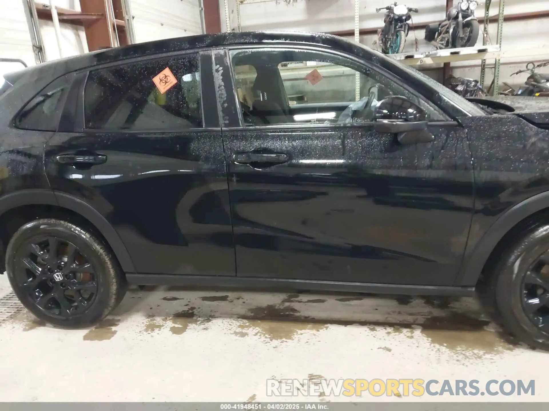 13 Photograph of a damaged car 3CZRZ2H53SM707662 HONDA HR-V 2025