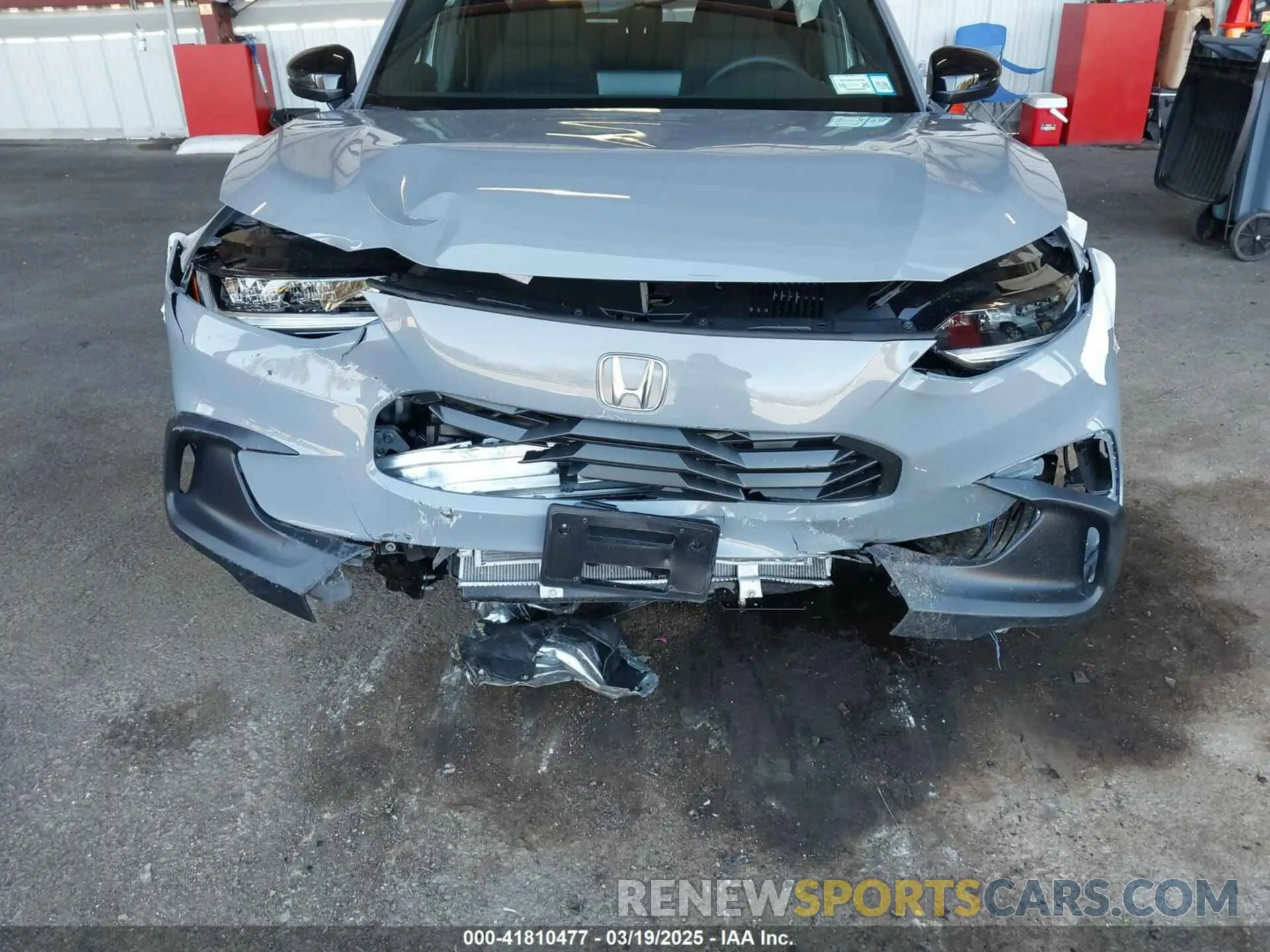 6 Photograph of a damaged car 3CZRZ2H53SM728852 HONDA HR-V 2025