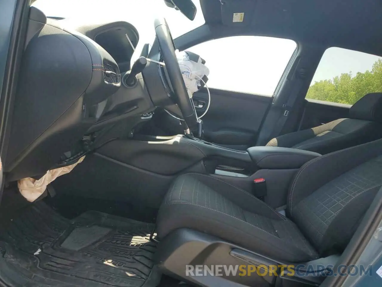 7 Photograph of a damaged car 3CZRZ2H53SM732562 HONDA HR-V 2025