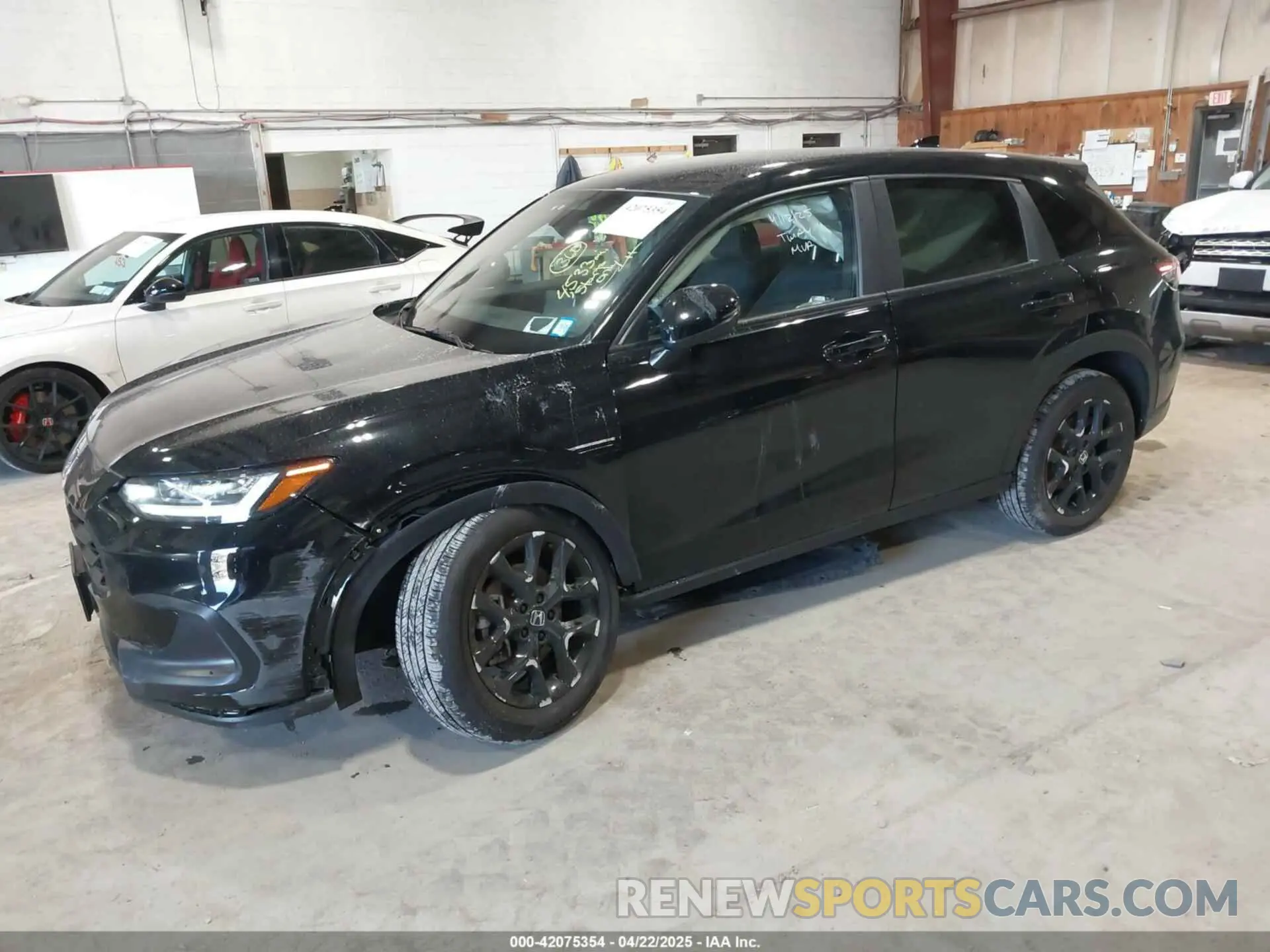2 Photograph of a damaged car 3CZRZ2H53SM749720 HONDA HR-V 2025