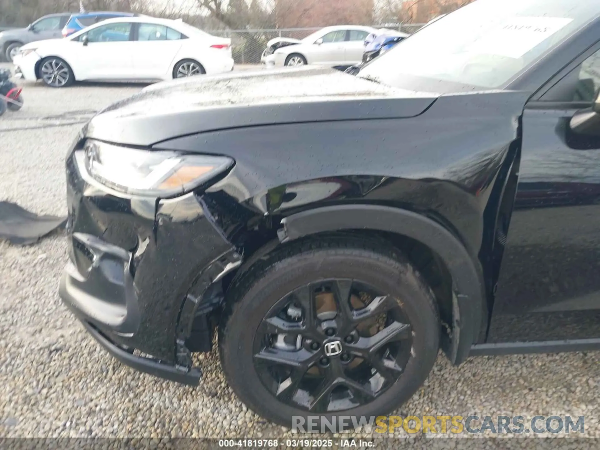18 Photograph of a damaged car 3CZRZ2H53SM758272 HONDA HR-V 2025
