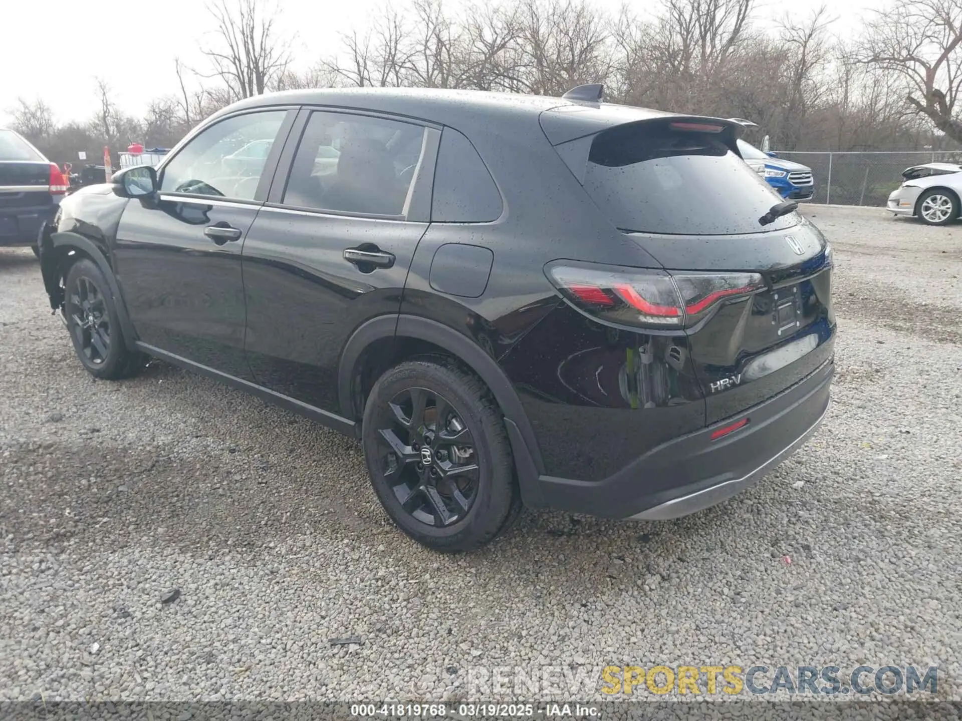 3 Photograph of a damaged car 3CZRZ2H53SM758272 HONDA HR-V 2025