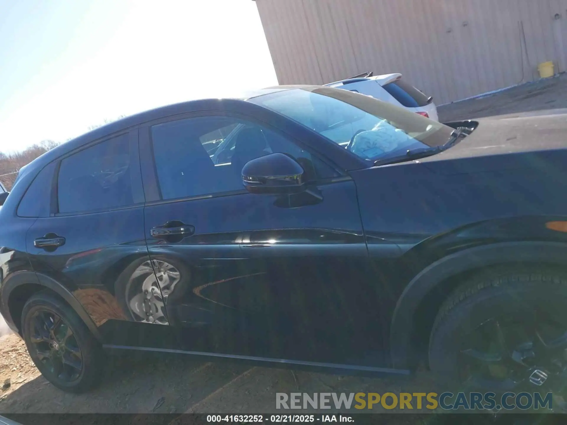13 Photograph of a damaged car 3CZRZ2H54SM722316 HONDA HR-V 2025