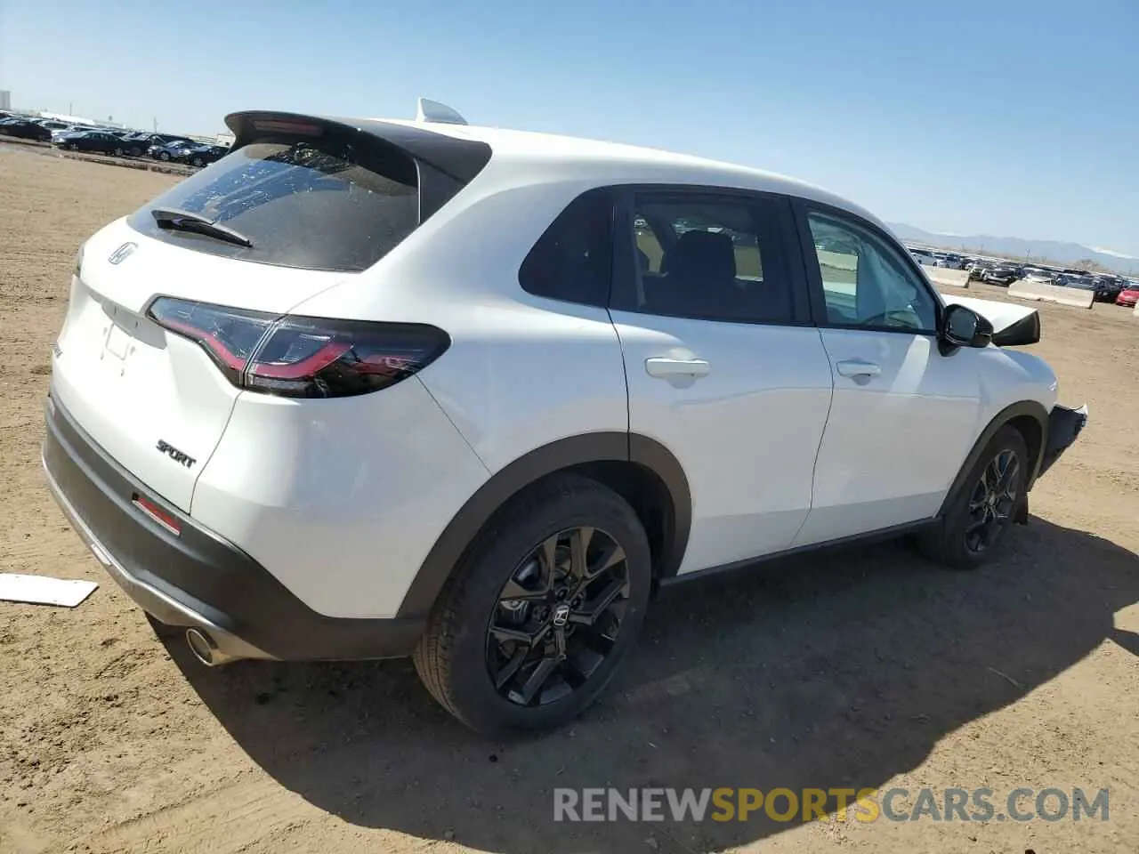 3 Photograph of a damaged car 3CZRZ2H54SM727306 HONDA HR-V 2025