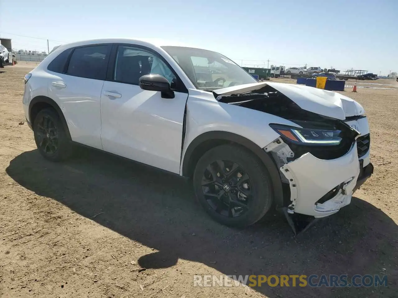 4 Photograph of a damaged car 3CZRZ2H54SM727306 HONDA HR-V 2025