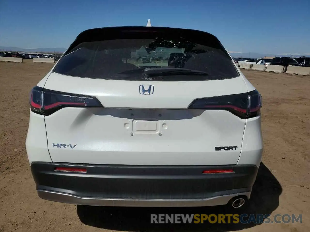 6 Photograph of a damaged car 3CZRZ2H54SM727306 HONDA HR-V 2025