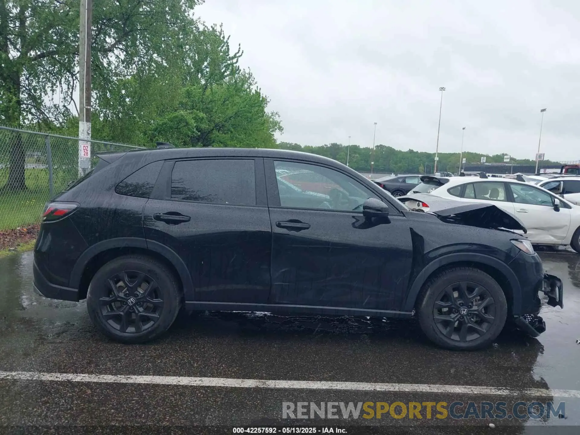 13 Photograph of a damaged car 3CZRZ2H54SM731498 HONDA HR-V 2025