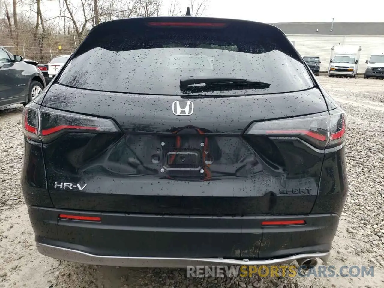 6 Photograph of a damaged car 3CZRZ2H55SM725094 HONDA HR-V 2025