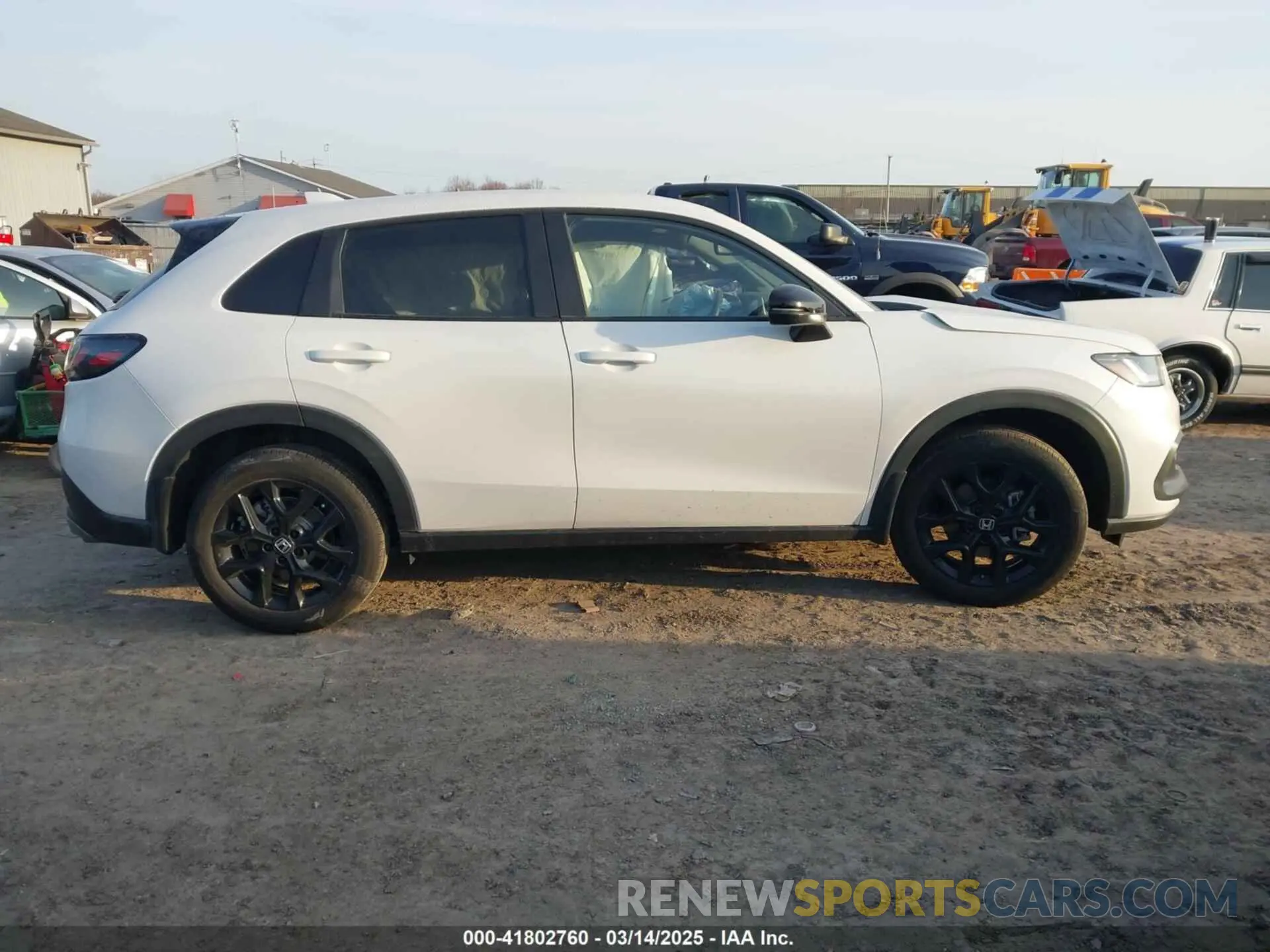 13 Photograph of a damaged car 3CZRZ2H56SM701046 HONDA HR-V 2025