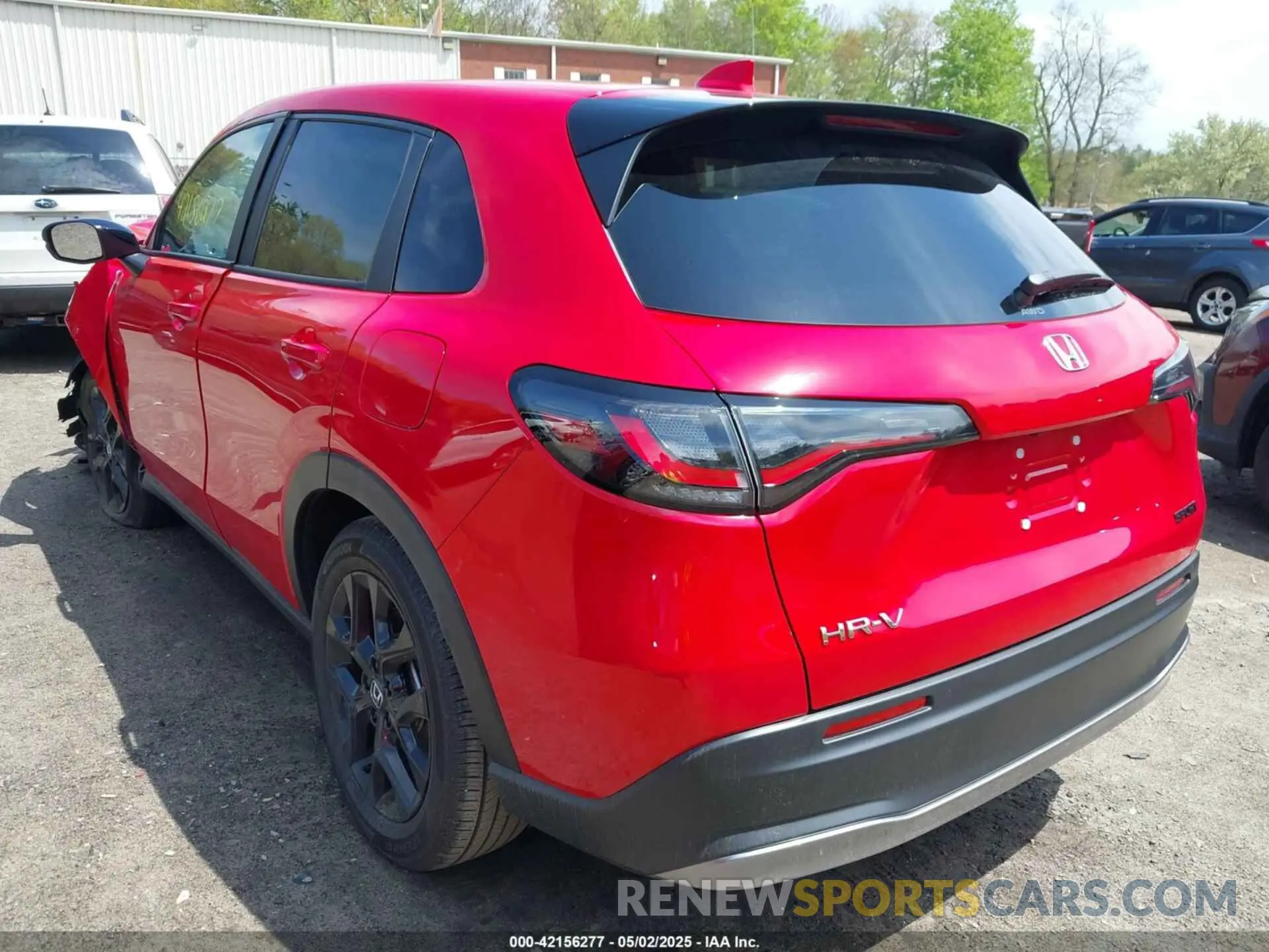 3 Photograph of a damaged car 3CZRZ2H56SM722088 HONDA HR-V 2025