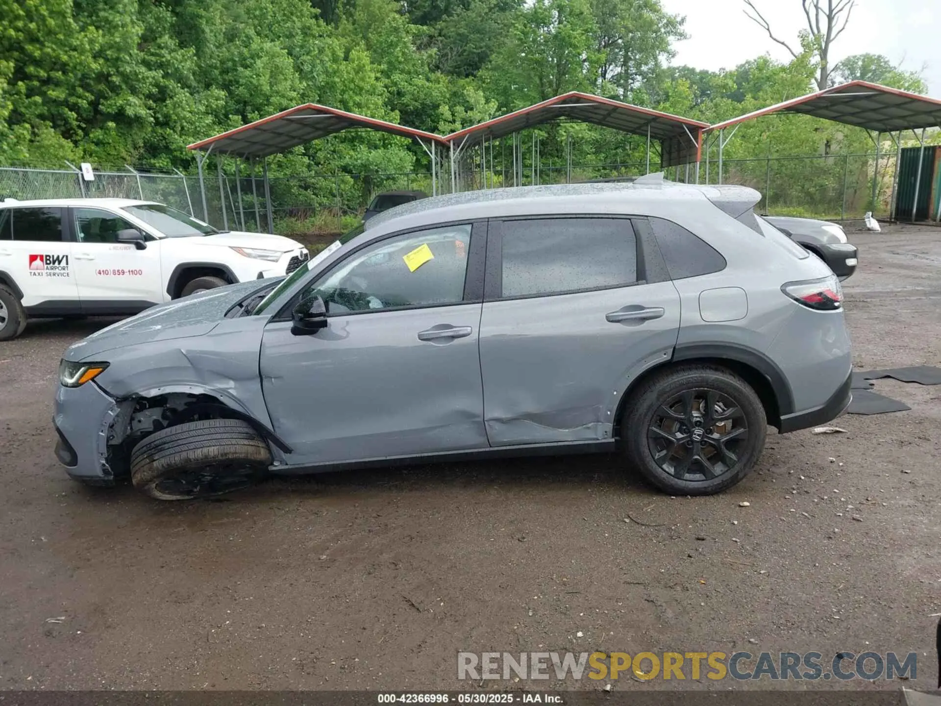 14 Photograph of a damaged car 3CZRZ2H56SM780900 HONDA HR-V 2025