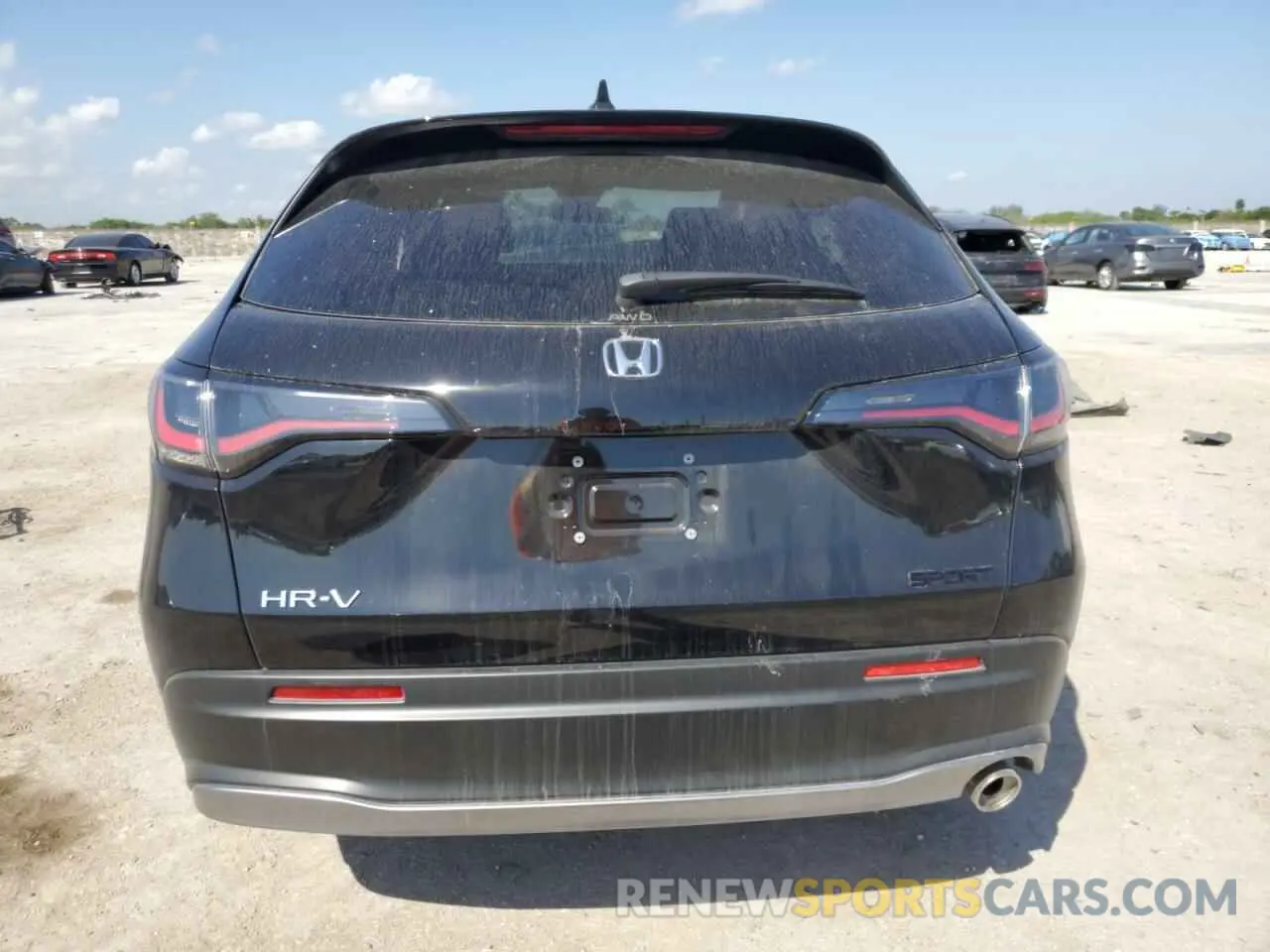 6 Photograph of a damaged car 3CZRZ2H58SM721640 HONDA HR-V 2025