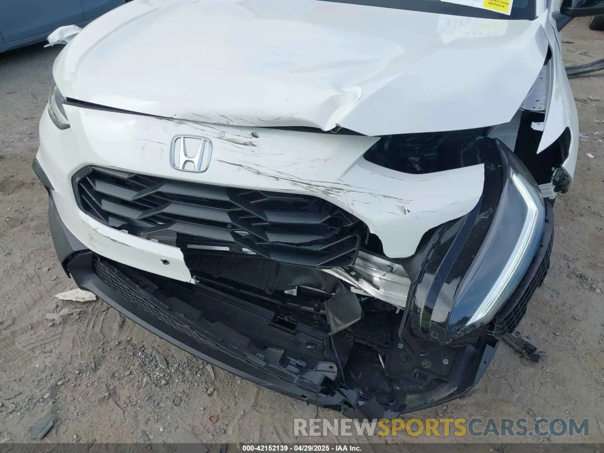 6 Photograph of a damaged car 3CZRZ2H58SM782079 HONDA HR-V 2025