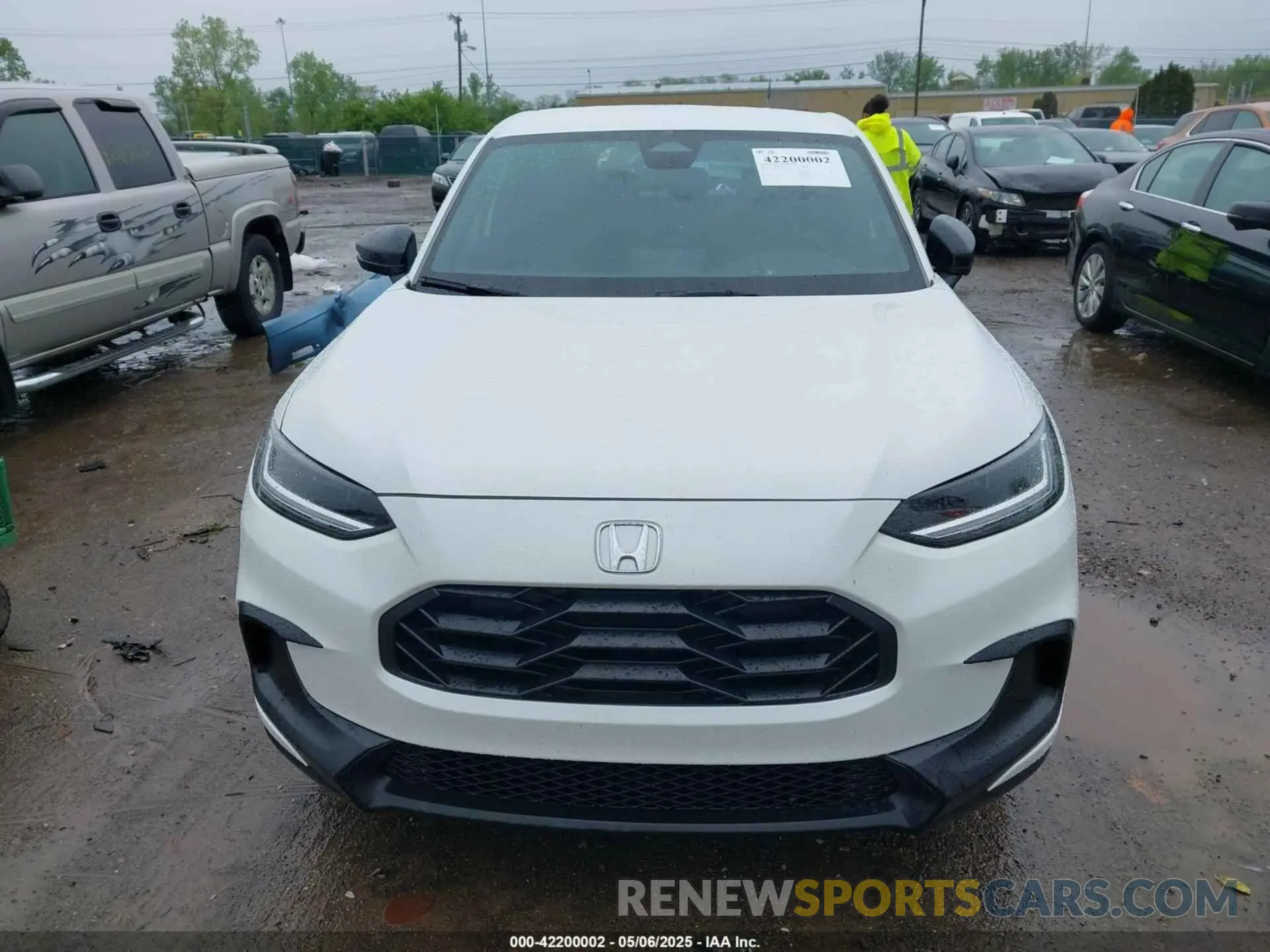 12 Photograph of a damaged car 3CZRZ2H5XSM700983 HONDA HR-V 2025