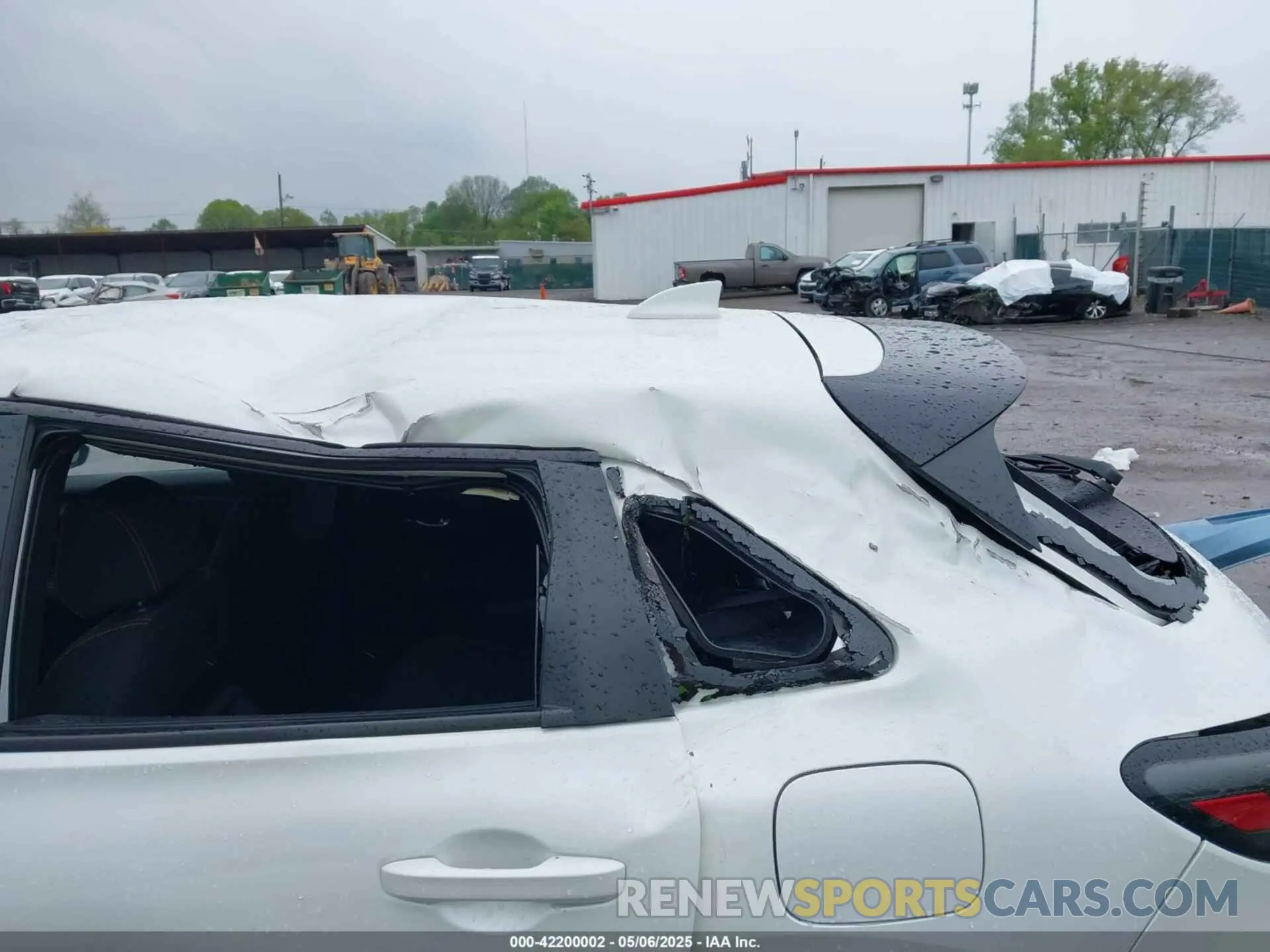 6 Photograph of a damaged car 3CZRZ2H5XSM700983 HONDA HR-V 2025