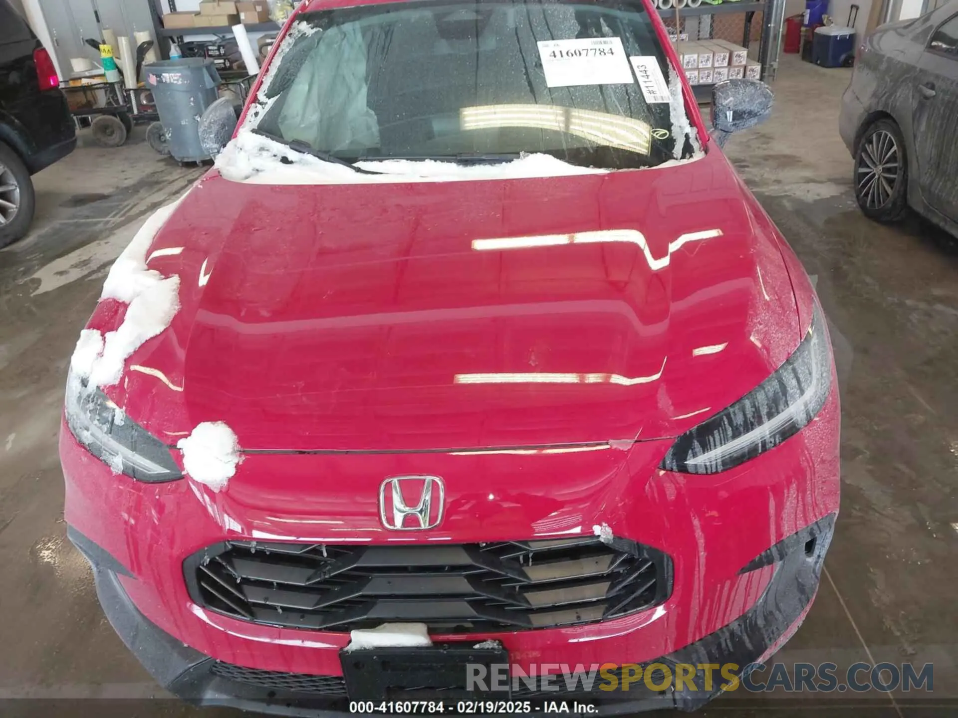 11 Photograph of a damaged car 3CZRZ2H5XSM731098 HONDA HR-V 2025