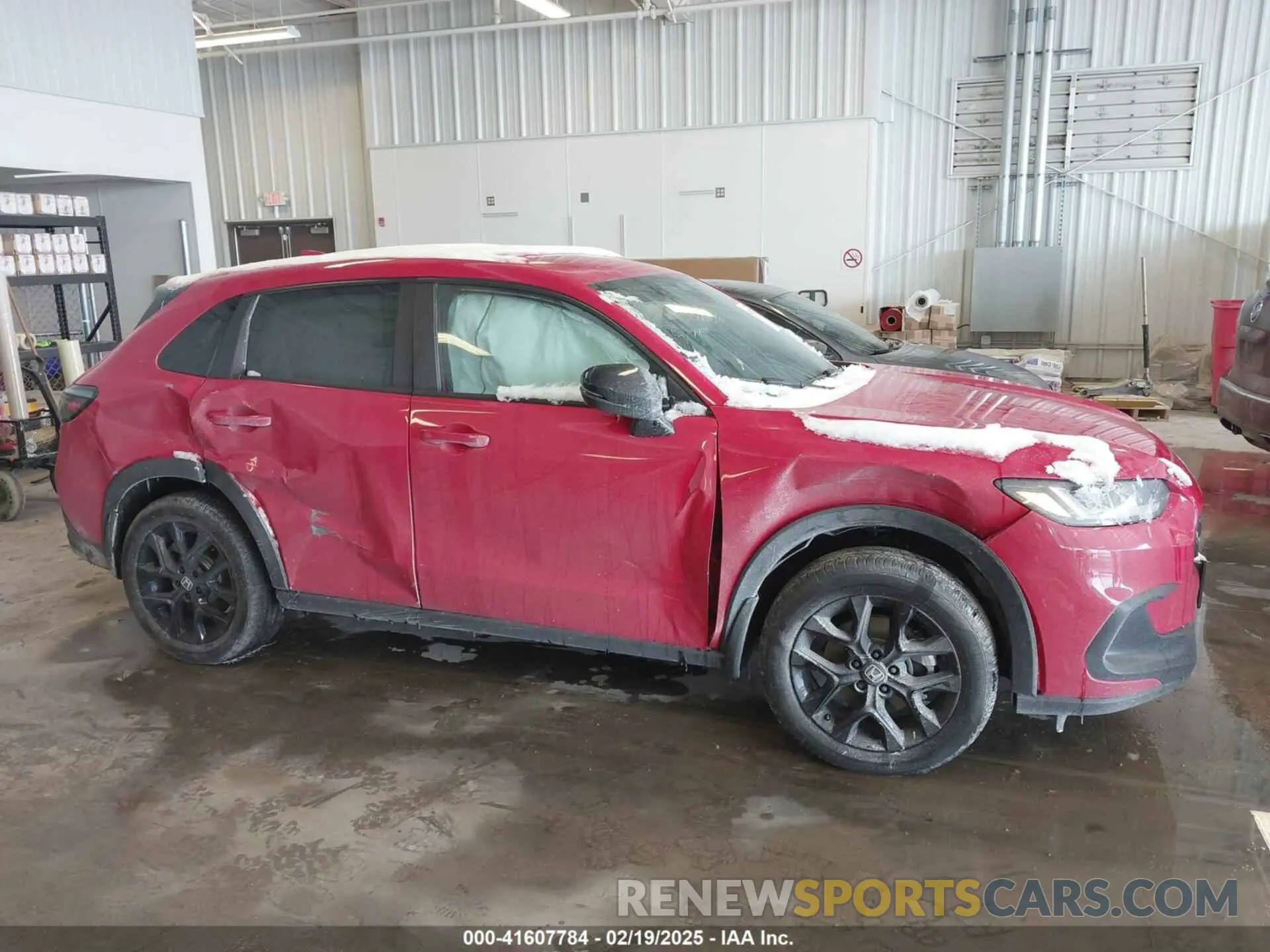 12 Photograph of a damaged car 3CZRZ2H5XSM731098 HONDA HR-V 2025