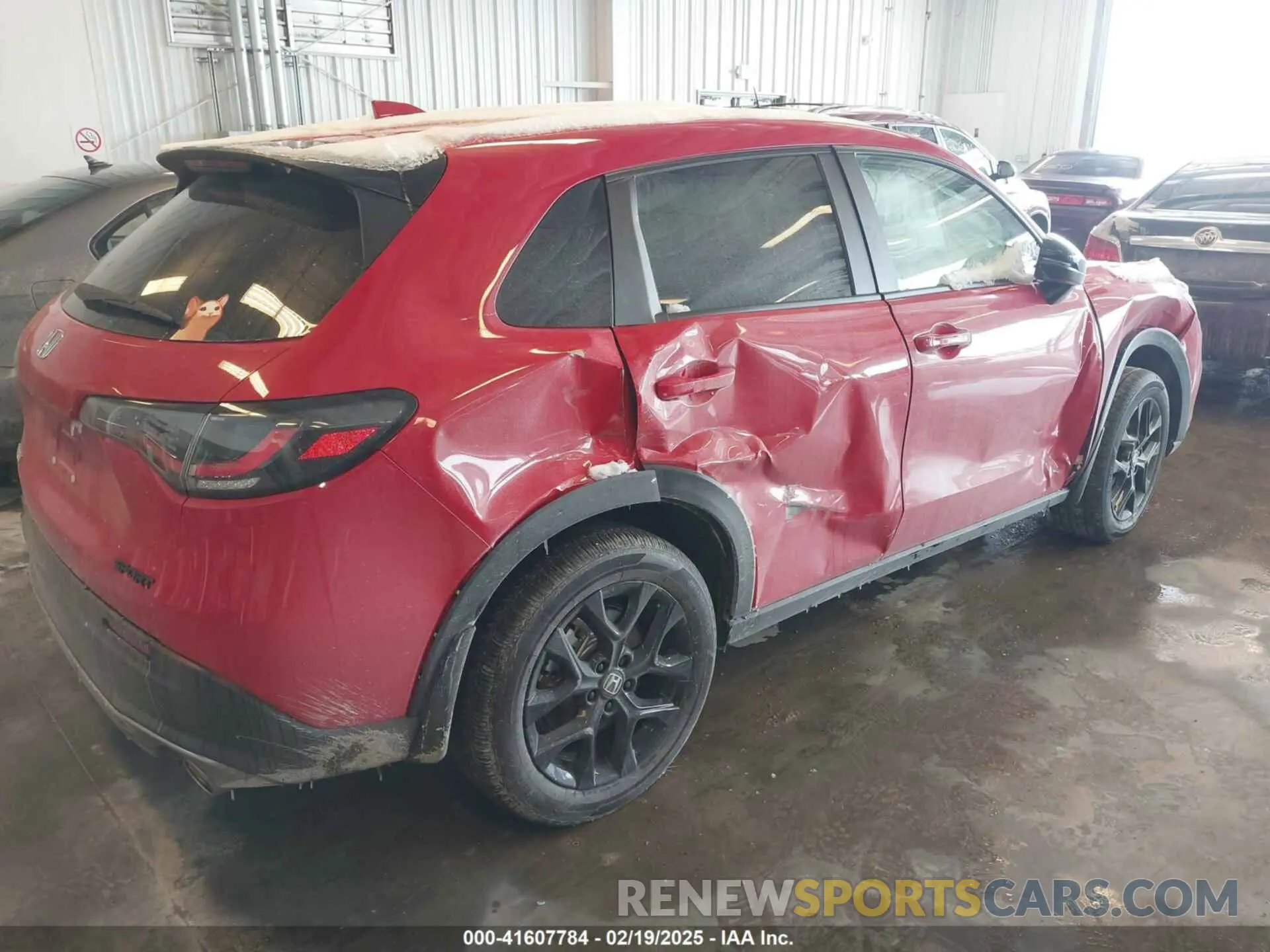 4 Photograph of a damaged car 3CZRZ2H5XSM731098 HONDA HR-V 2025