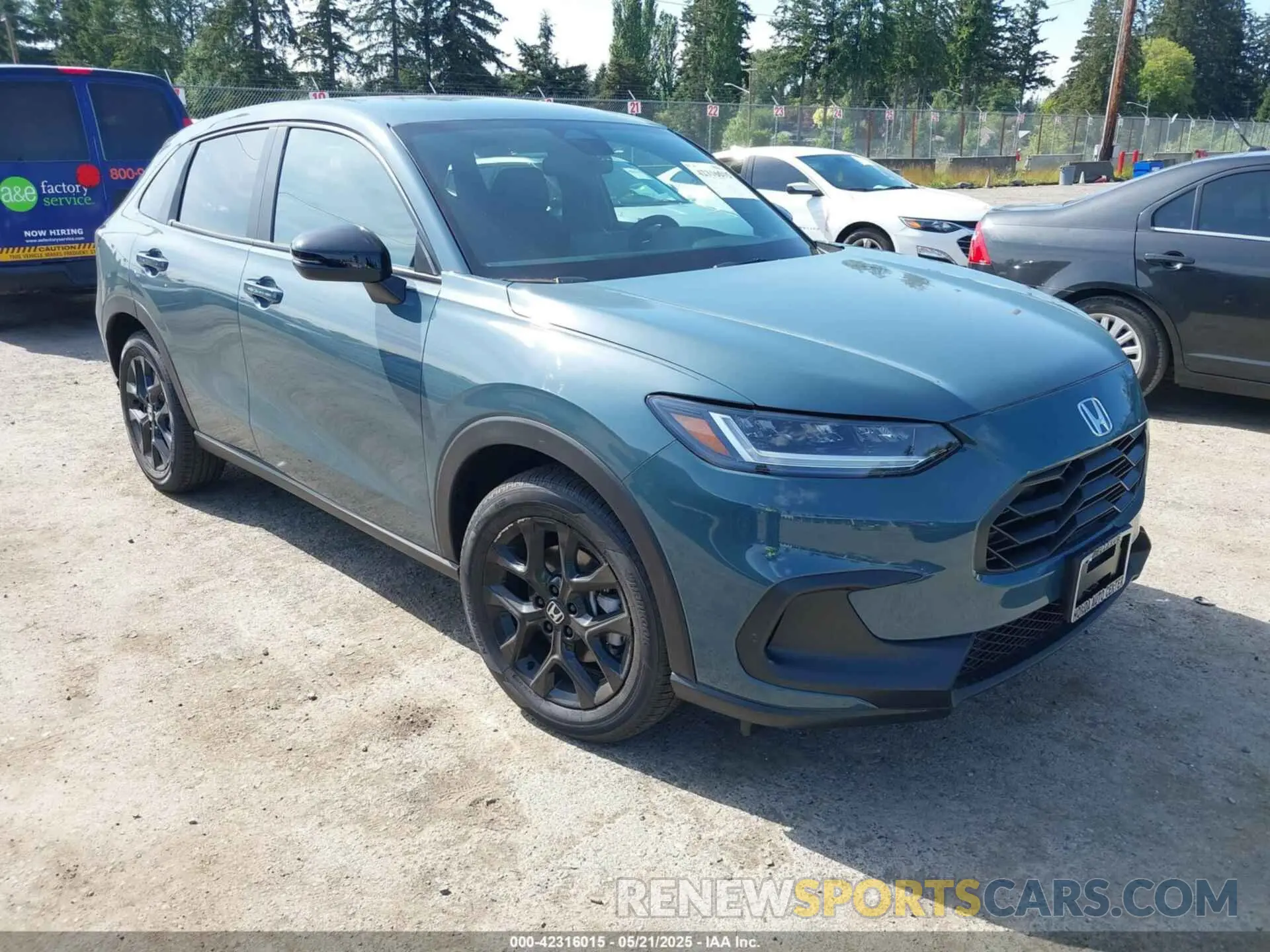 1 Photograph of a damaged car 3CZRZ2H5XSM742232 HONDA HR-V 2025